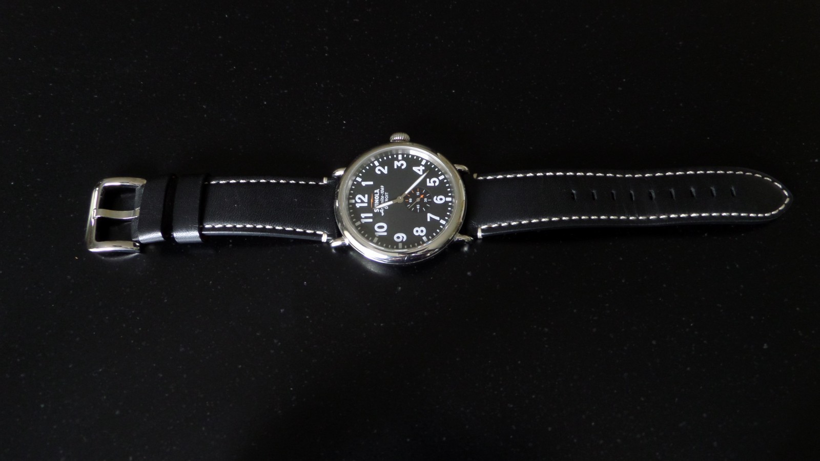 Shinola Runwell Men’s Watch. Black face, black leather wristband. Excellent!