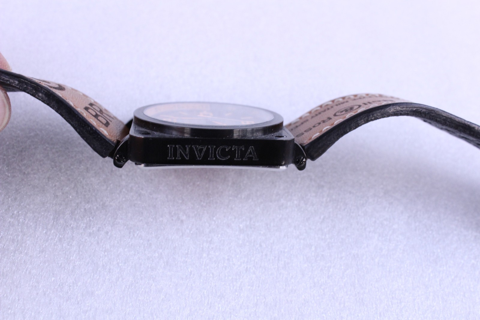 INVICTA Corduba Watch Bell & Ross Leather Band Carbon Fiber Dial Automatic 3965