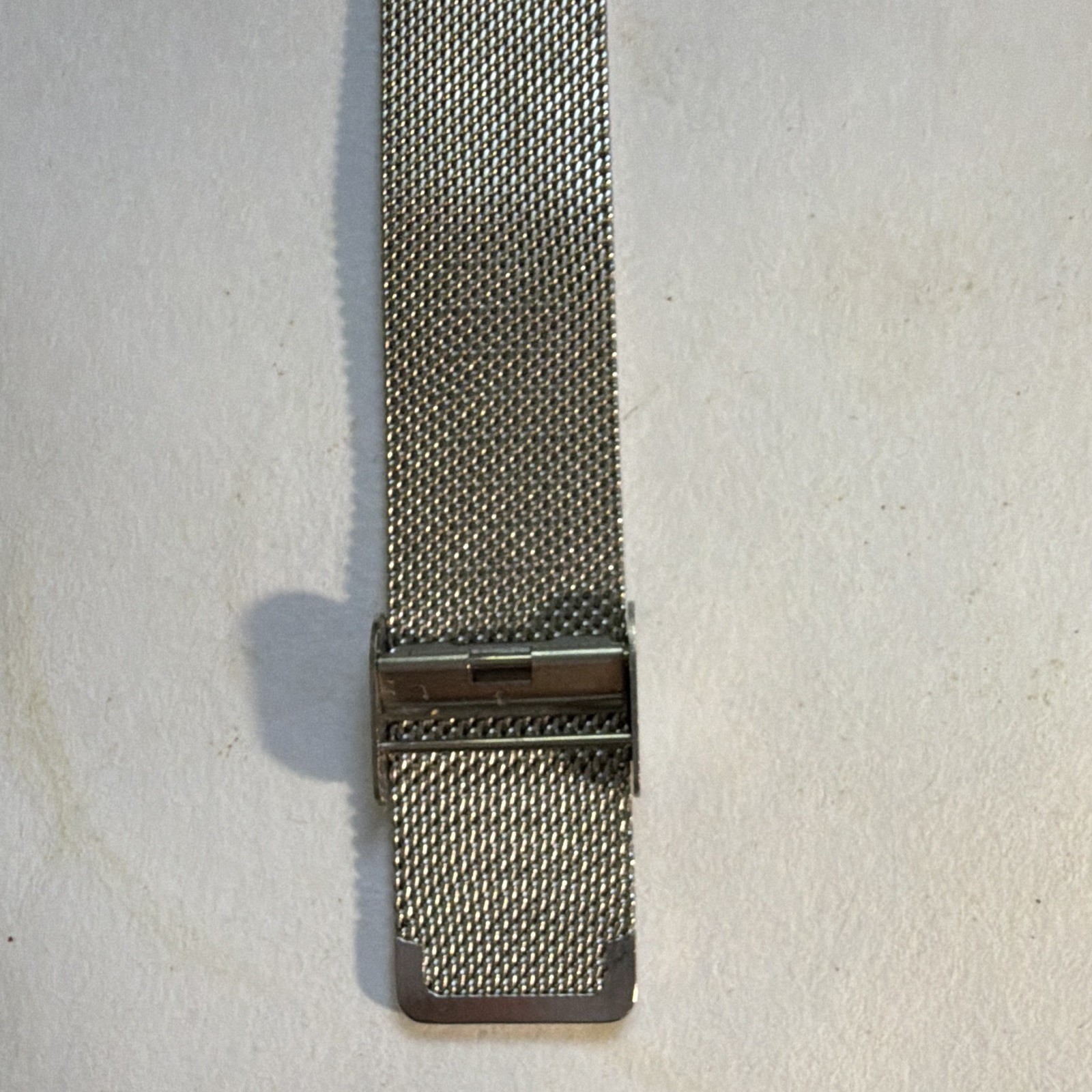 Gadyson Quartz 40mm Silver Stainless Steel Black/White Arabic Dial Mesh Band