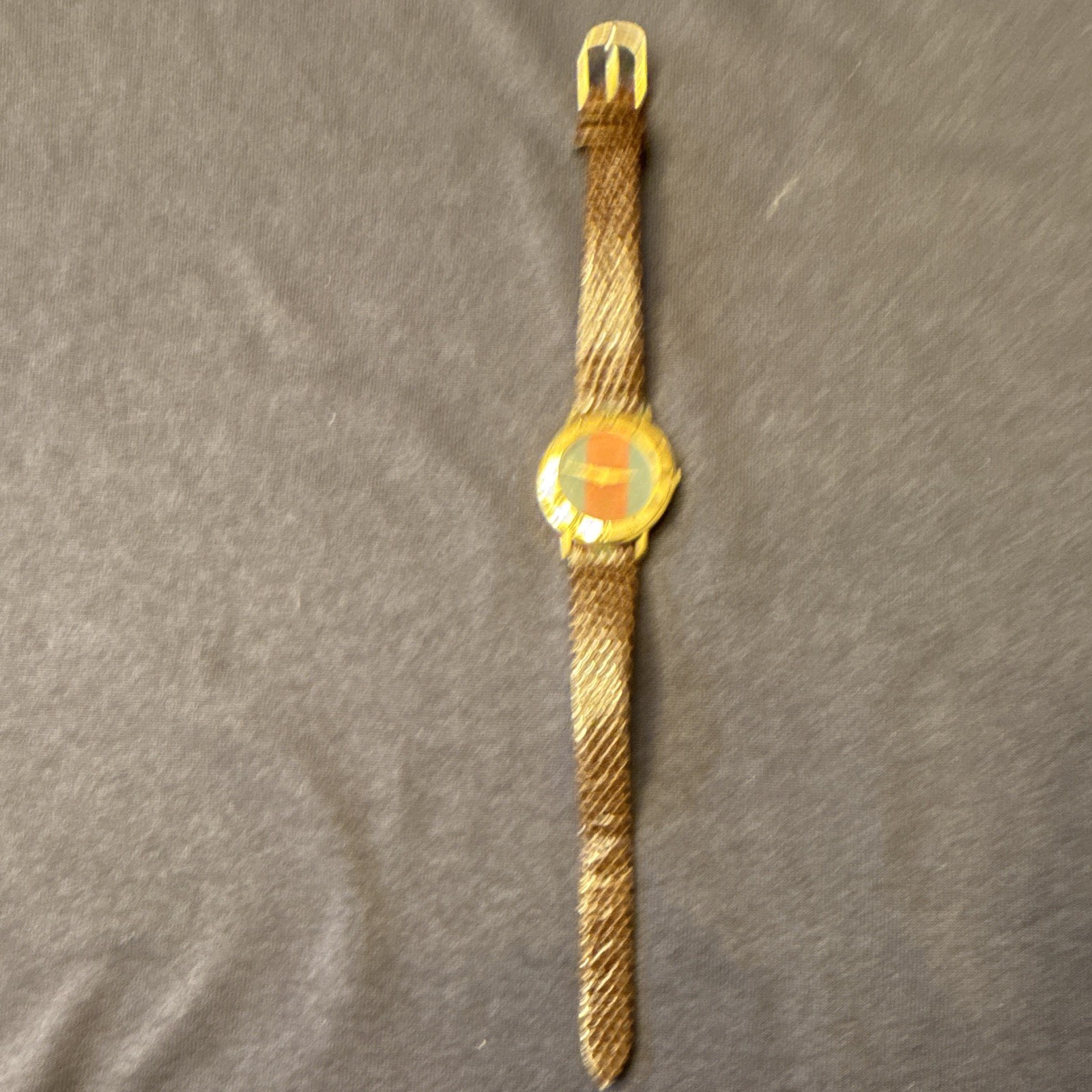Gucci 3004L Quartz Swiss Made Round 26mm Gold Case Red/Green Dial Brown Strap