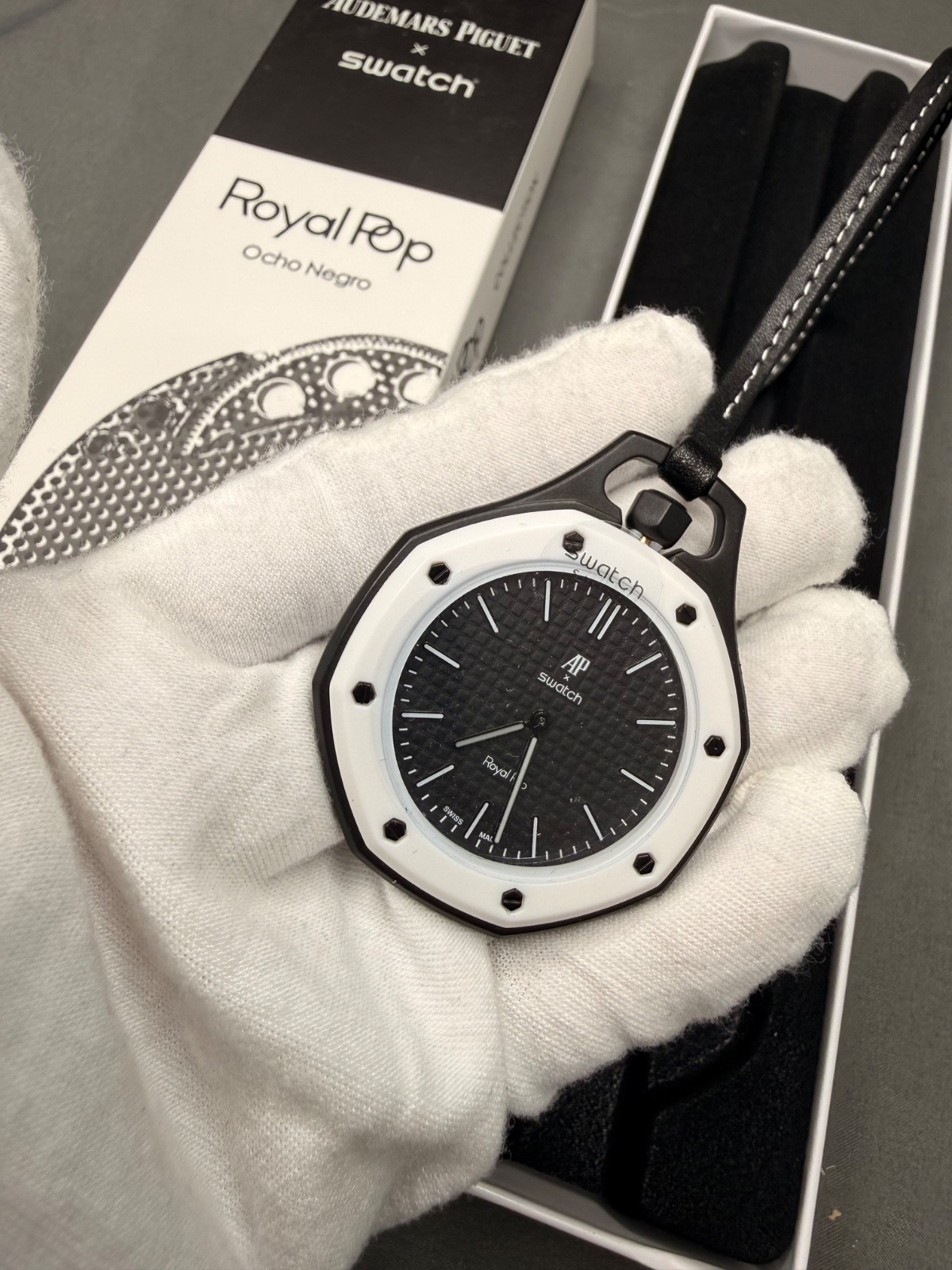 Swatch x Audemars Piguet OCHO NEGRO SSX03W101N Black Royal Pop AP NEW