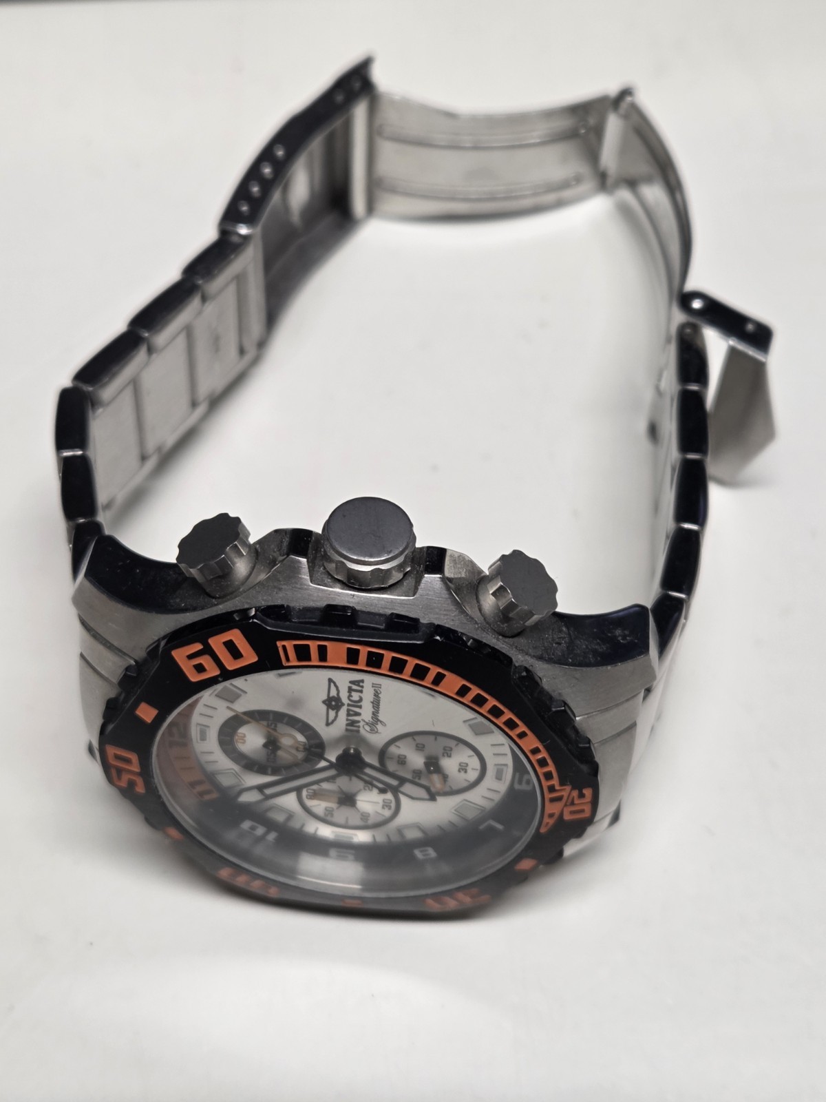 Invicta Signature II Men’s Quartz Chronograph Silver/Gray Dial SS Bracelet 50m