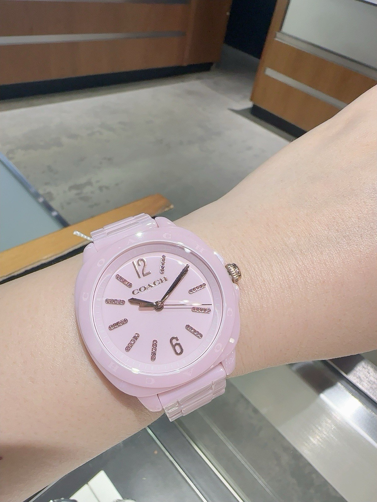 Coach Watch 38mm 14504482 Pink Ceramic Round Tonneau Shaped