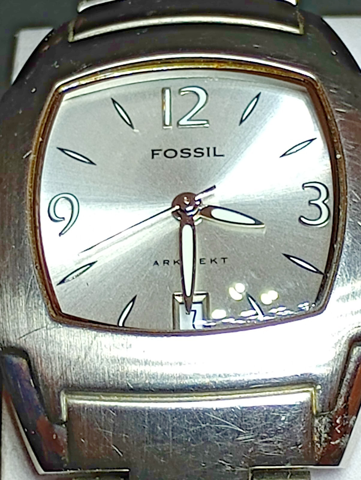 Fossil Arkitekt Men FS-2939 Silver Tone Rectangular , Watch Working New Battery.