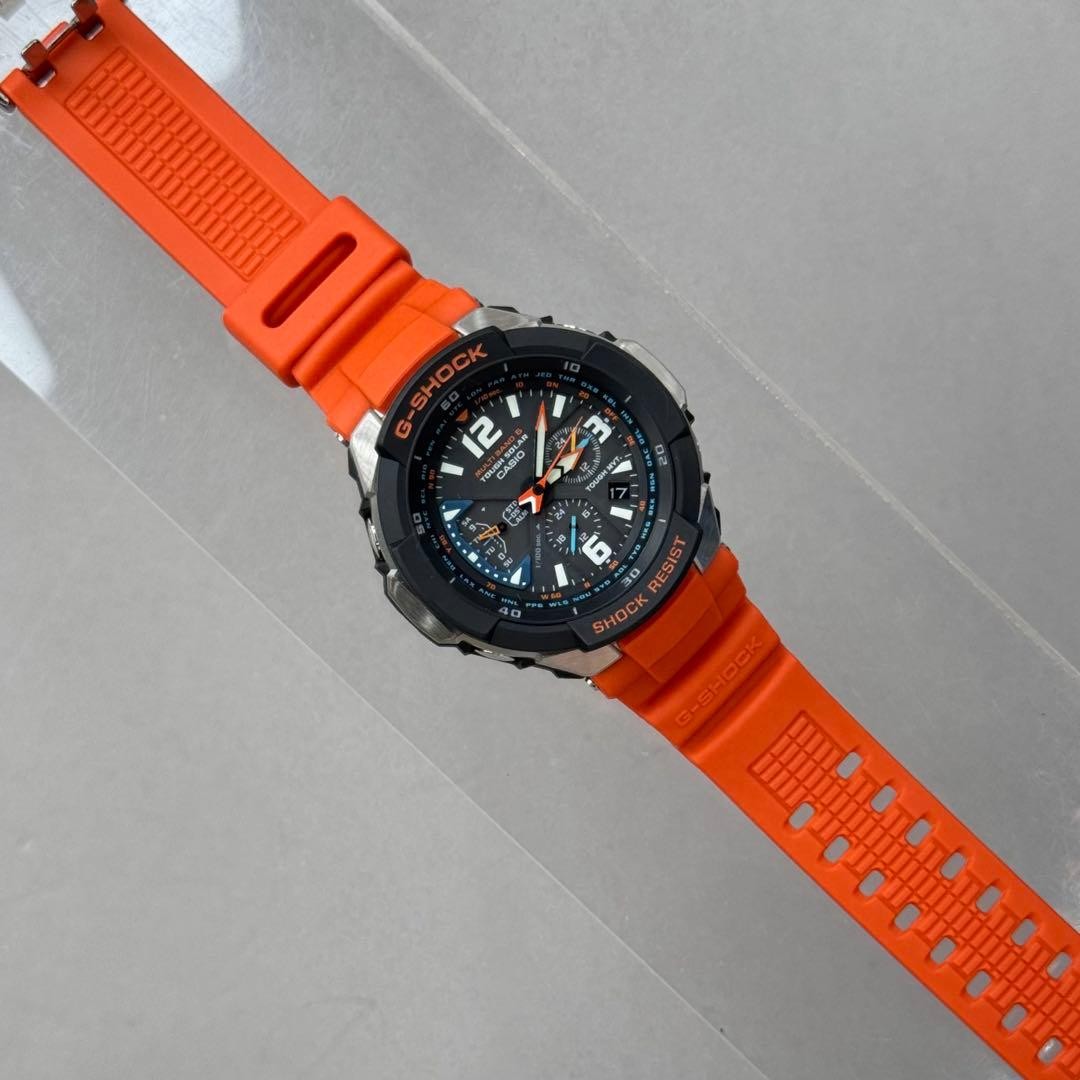 Excellent condition G SHOCK Sky Cockpit Radio Solar GW 3000M Orange