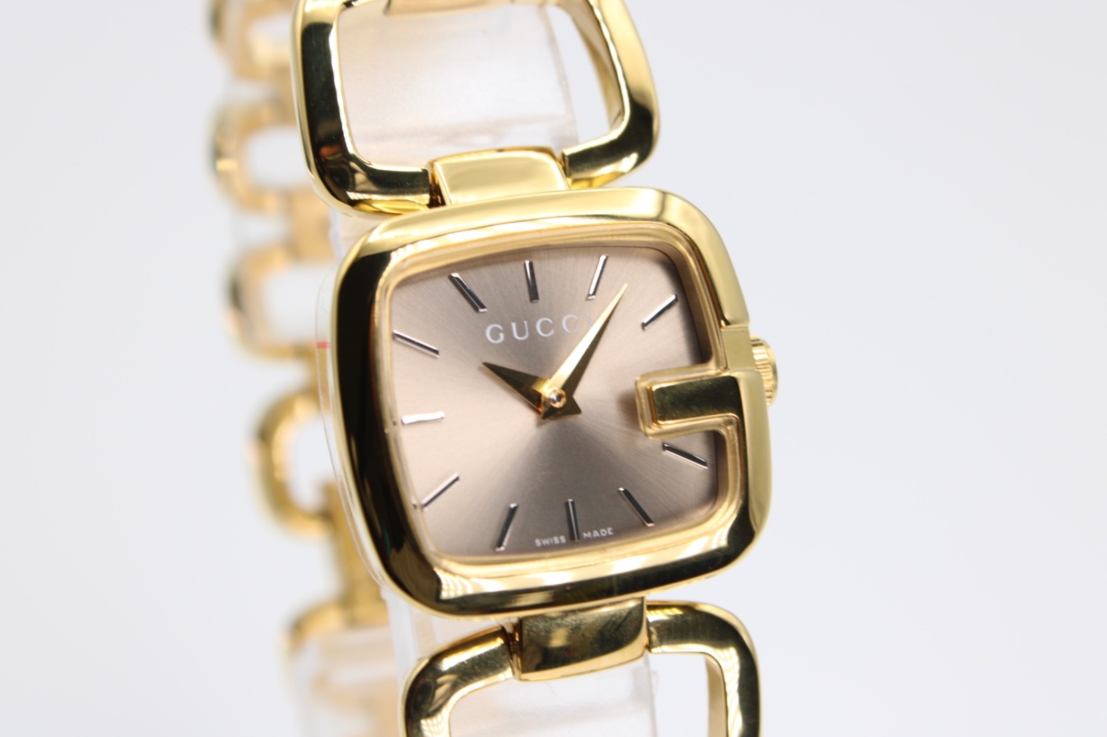 GUCCI YA125511 G- Brown Sunbrushed Dial Ladies Watch 24mmx22.5mm
