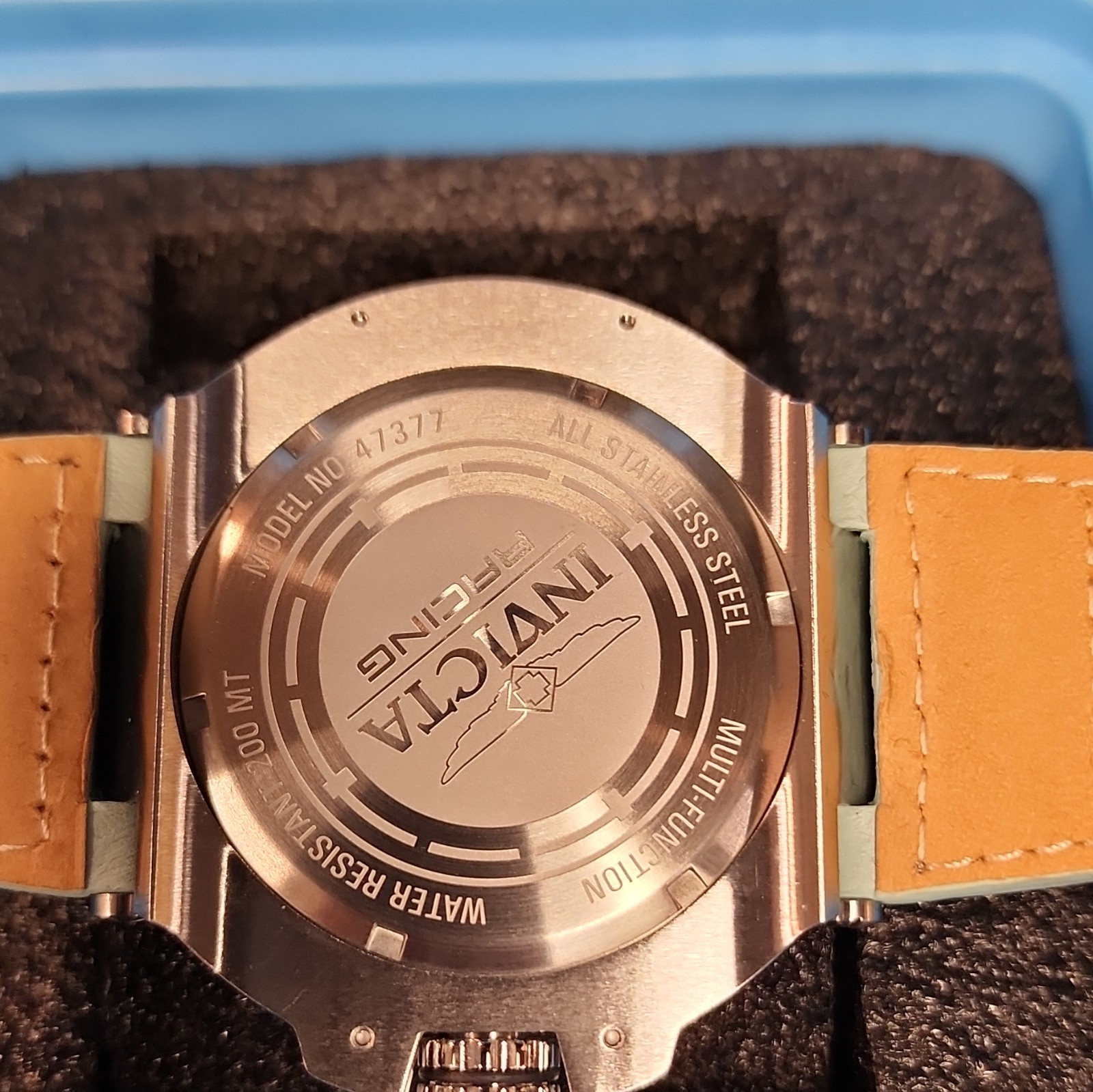 Invicta Racing Men’s Downforce Watch Green Dial/Leather Strap, W/Dive Case.