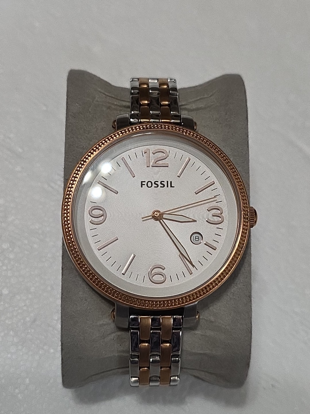 Fossil Watch ES3215 Two Tone Stainless Steel Watch Time/Date