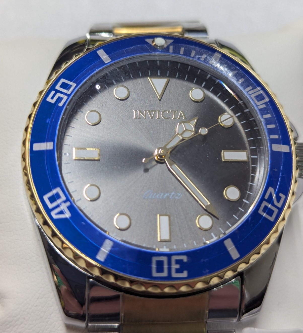 Invicta Diver Men’s Watch – 42mm (69399)