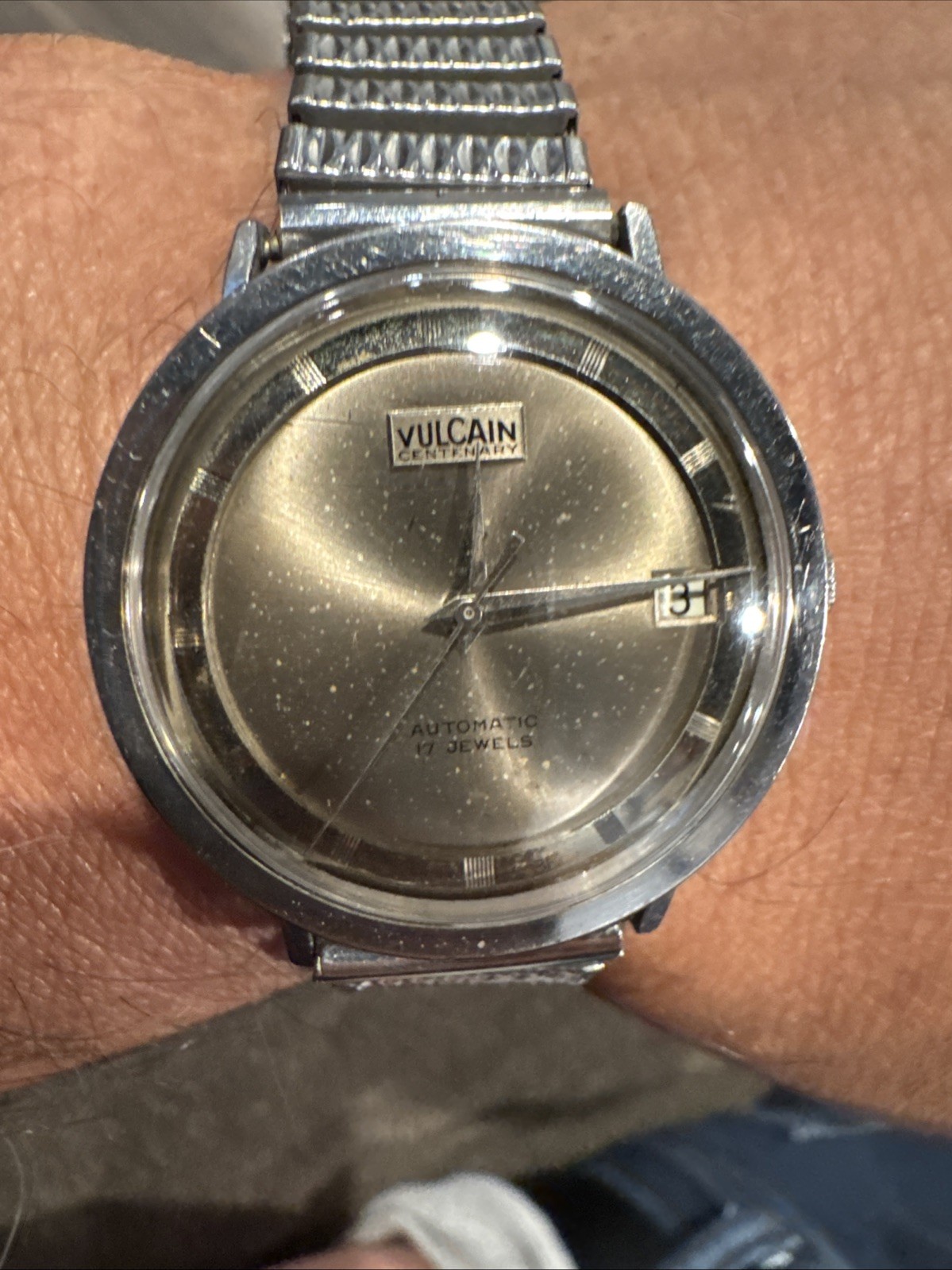 Vintage Vulcain Centenary Automatic 17 Jewel Swiss Date Watch 33mm Running