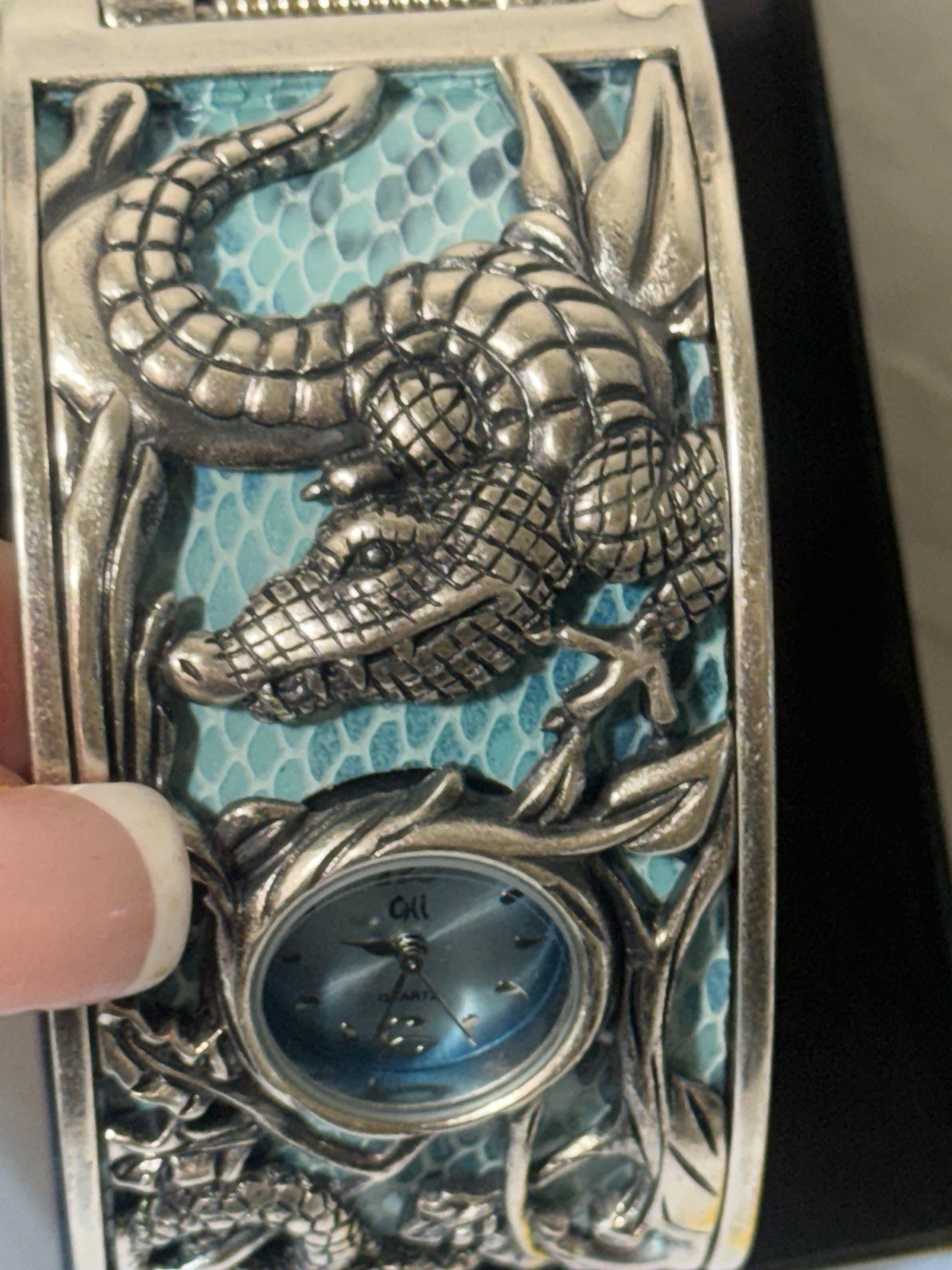 Chi By Falchi Garden Of Eden Silver tone Reptile Cuff Watch bangle BRACELET NEW