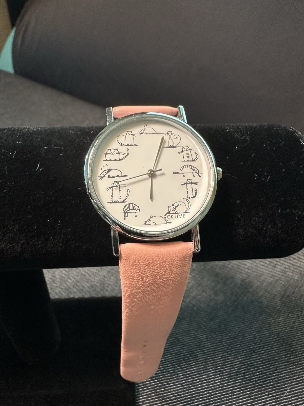 Oktime Whimsical “12 Cute Cats” Women’s Watch – Pink Leather Strap – New Battery