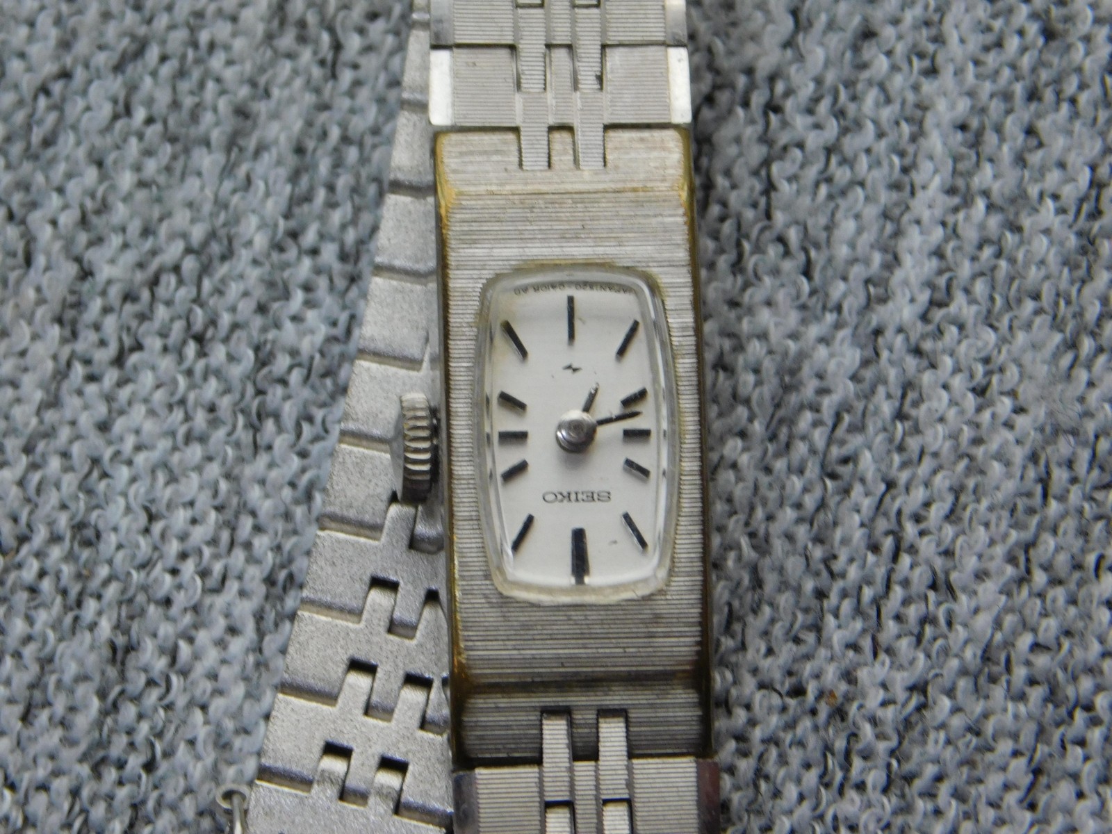 Vintage Seiko Watch Womens Rectangle 16mm White Dial Stainless Steel Bracelet