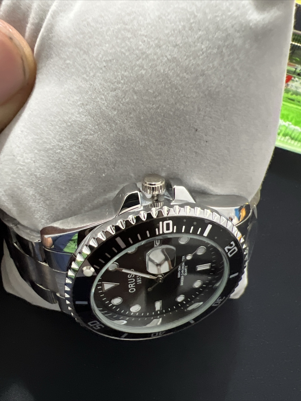 Mens Oruss 1853 Round Silver Tone Black Dial Bezel Date Analog Quartz Watch