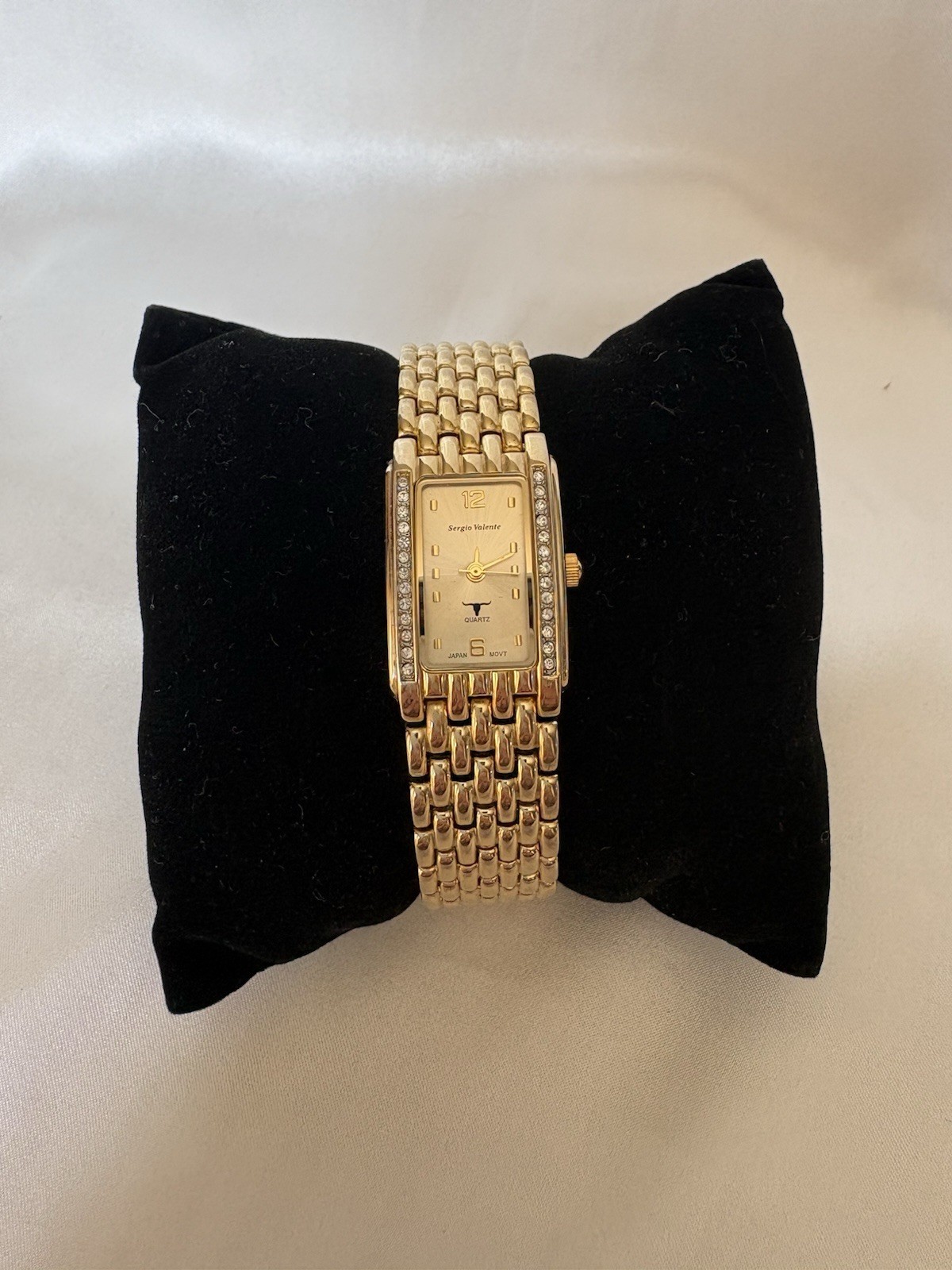 Sergio Valente Women’s Watch Gold Tone Link Band Crystal Accents New Battery