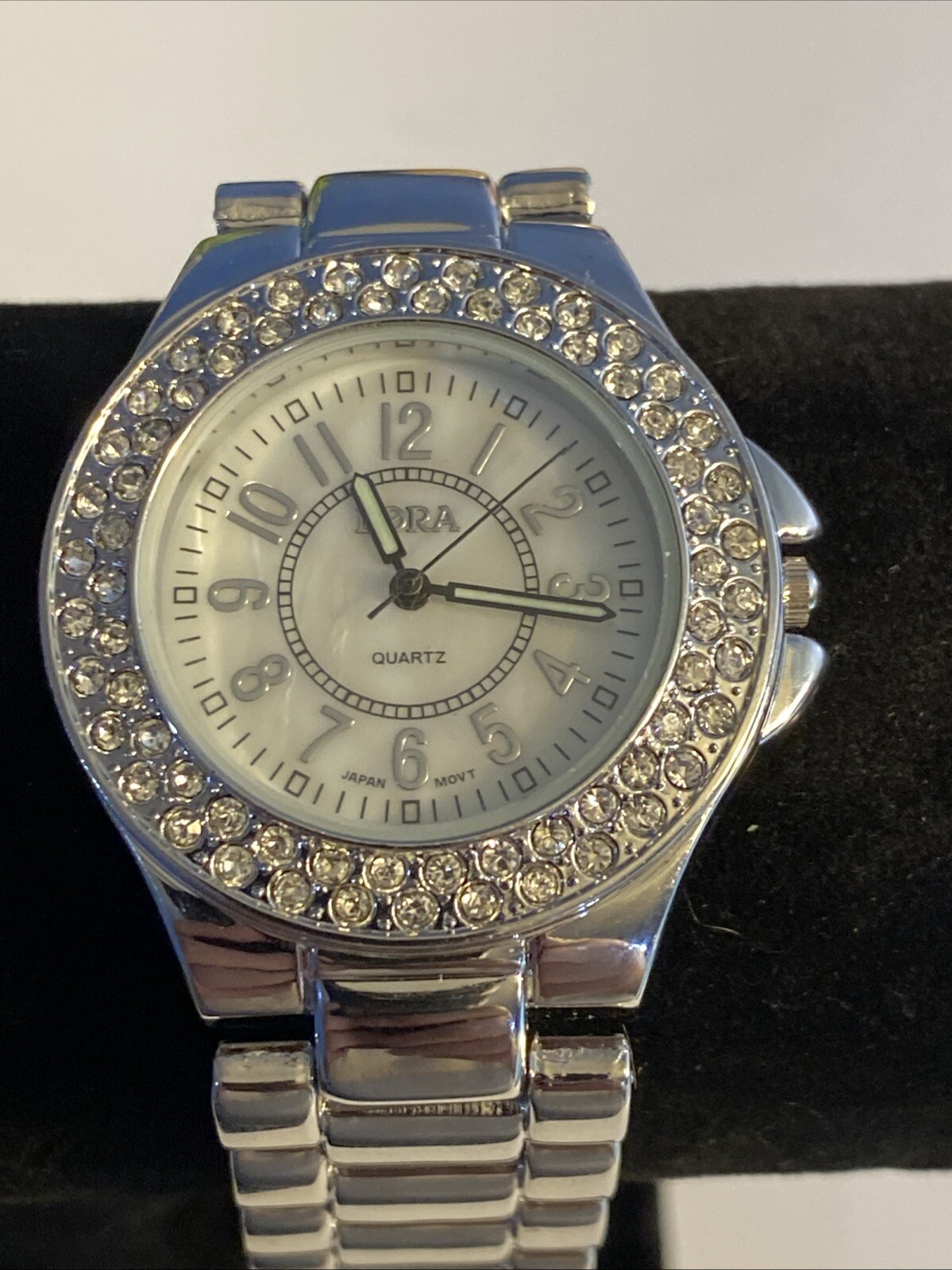 Bora Watch Women 36mm Crystal Bling New Battery