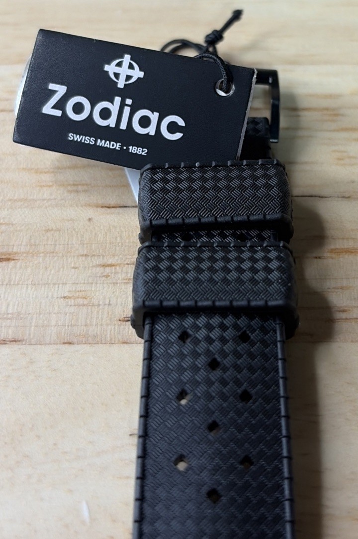 Zodiac Super Sea Wolf Black Ceramic Diver Automatic Blue Dial ZO9595
