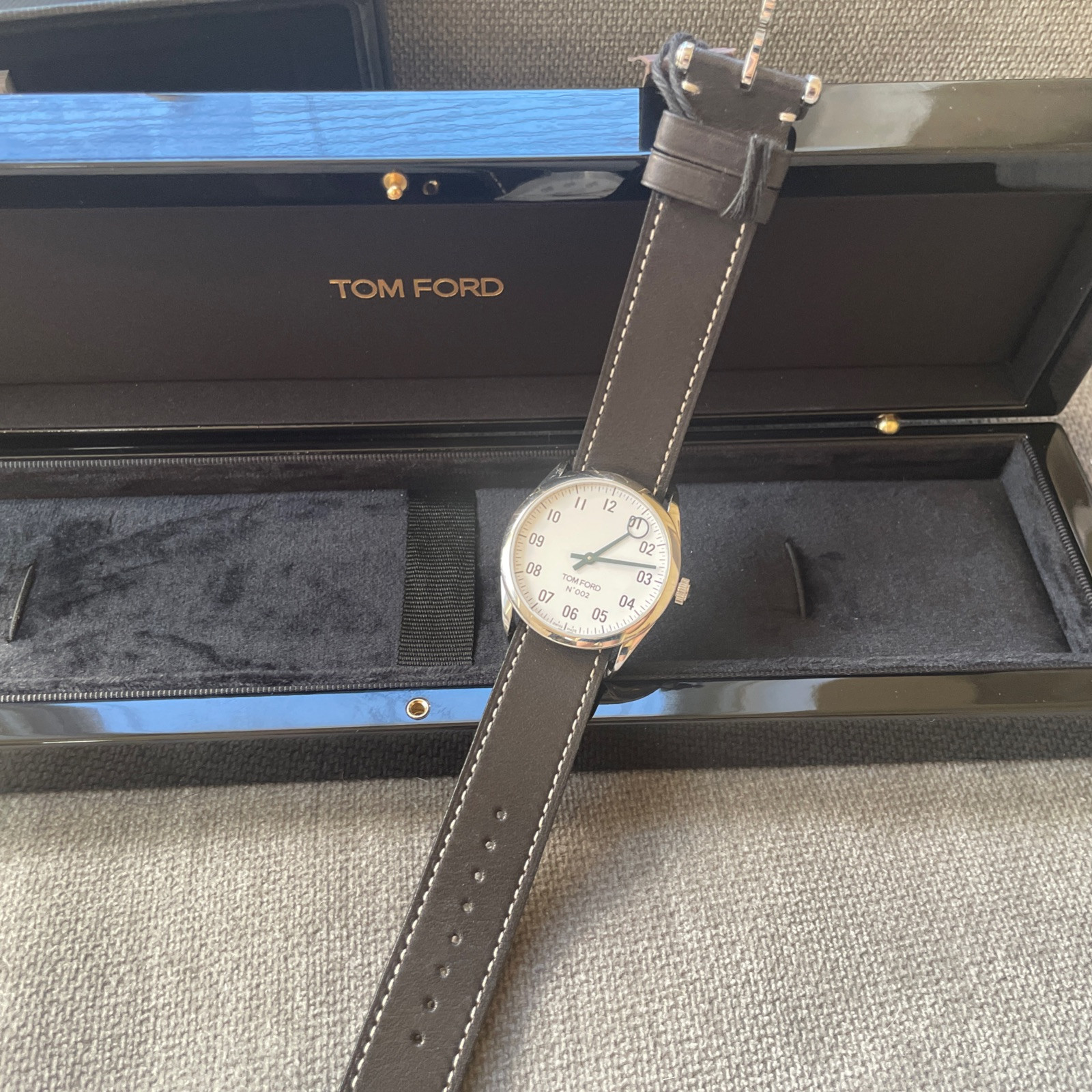 Tom Ford 002 White Dial Watch Blue Hands Full Set, NWT, SAVE NOW! Beautiful