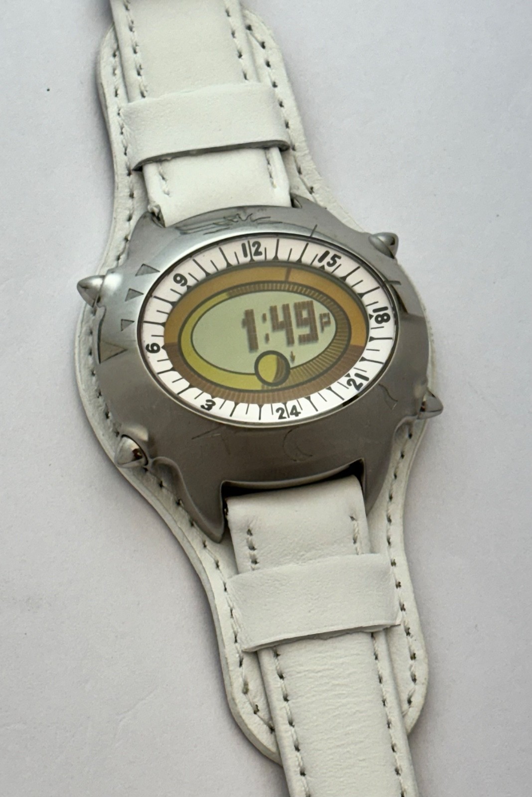 The YES Tati wristwatch
