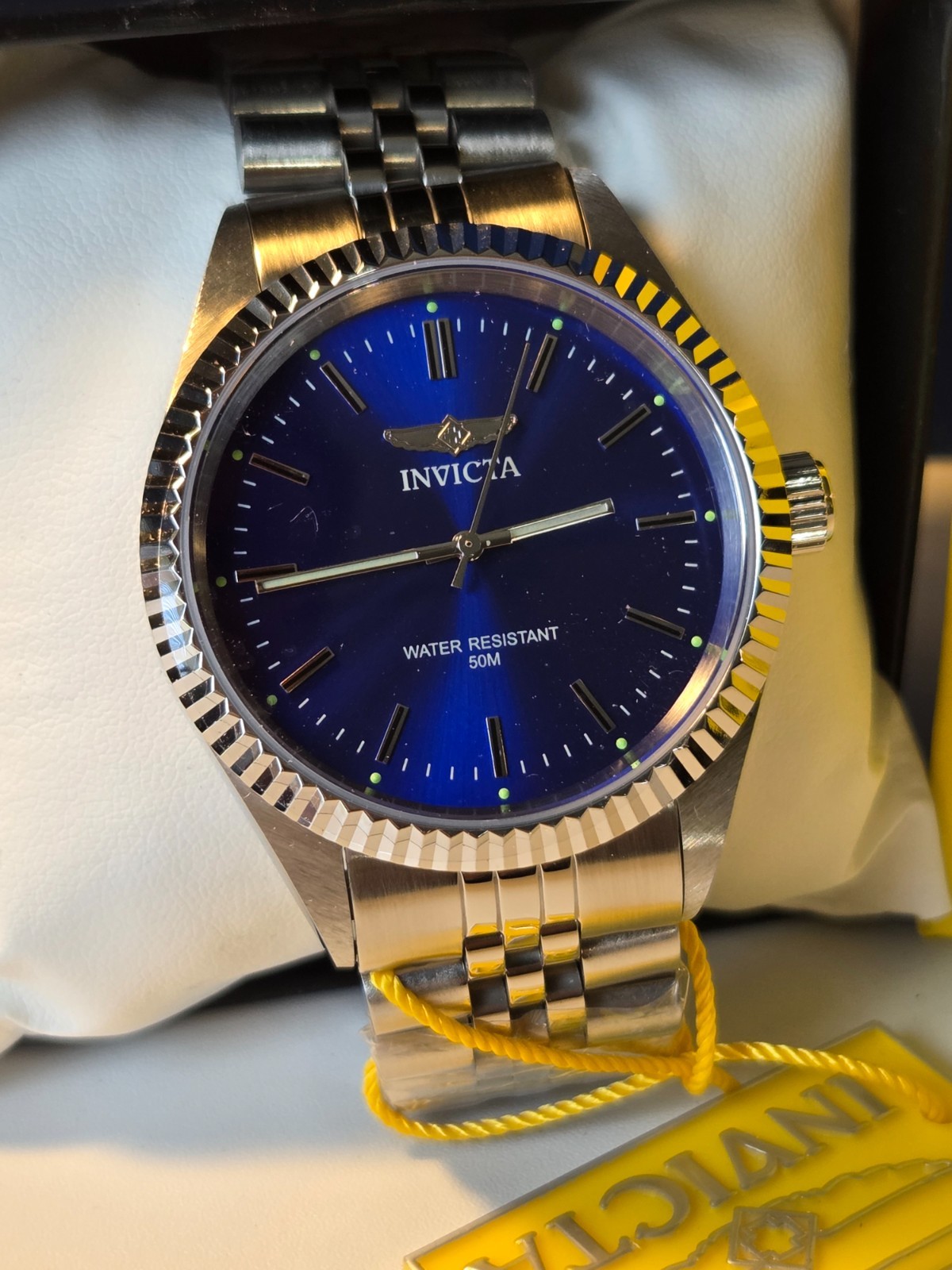 Invicta 29375 Men’s Specialty Blue Dial Stainless Steel Fluted Bezel Watch (17)