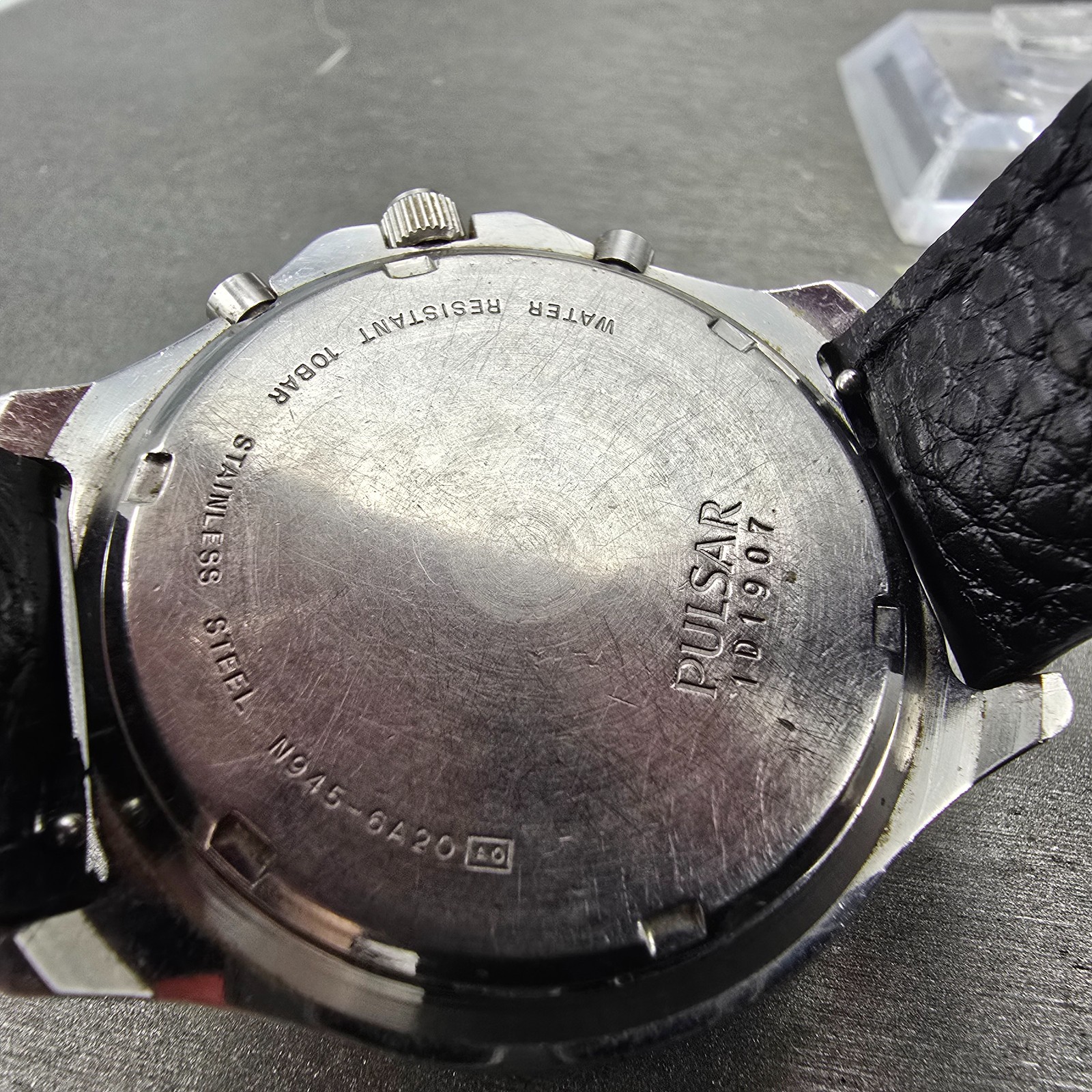 Seiko Pulsar Chronograph Watch Men 41mm Black Dial Silver Alarm Date N945 NewBat