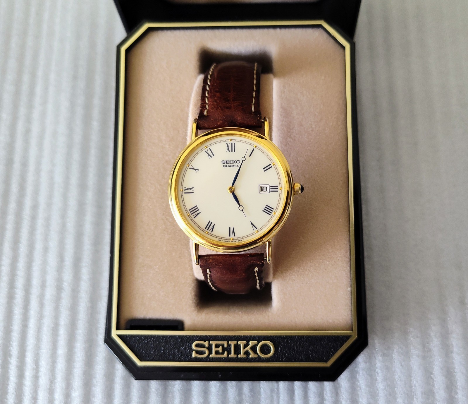 Vintage SEIKO Men’s Quartz Watch Model 7N29-8A09 w/ Original Box & Papers NICE!