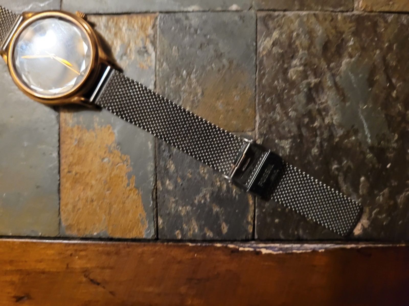 Fossil Women’s Quartz Analog Bronze Dial Gold Tone 36mm Mesh Watch with Crystals