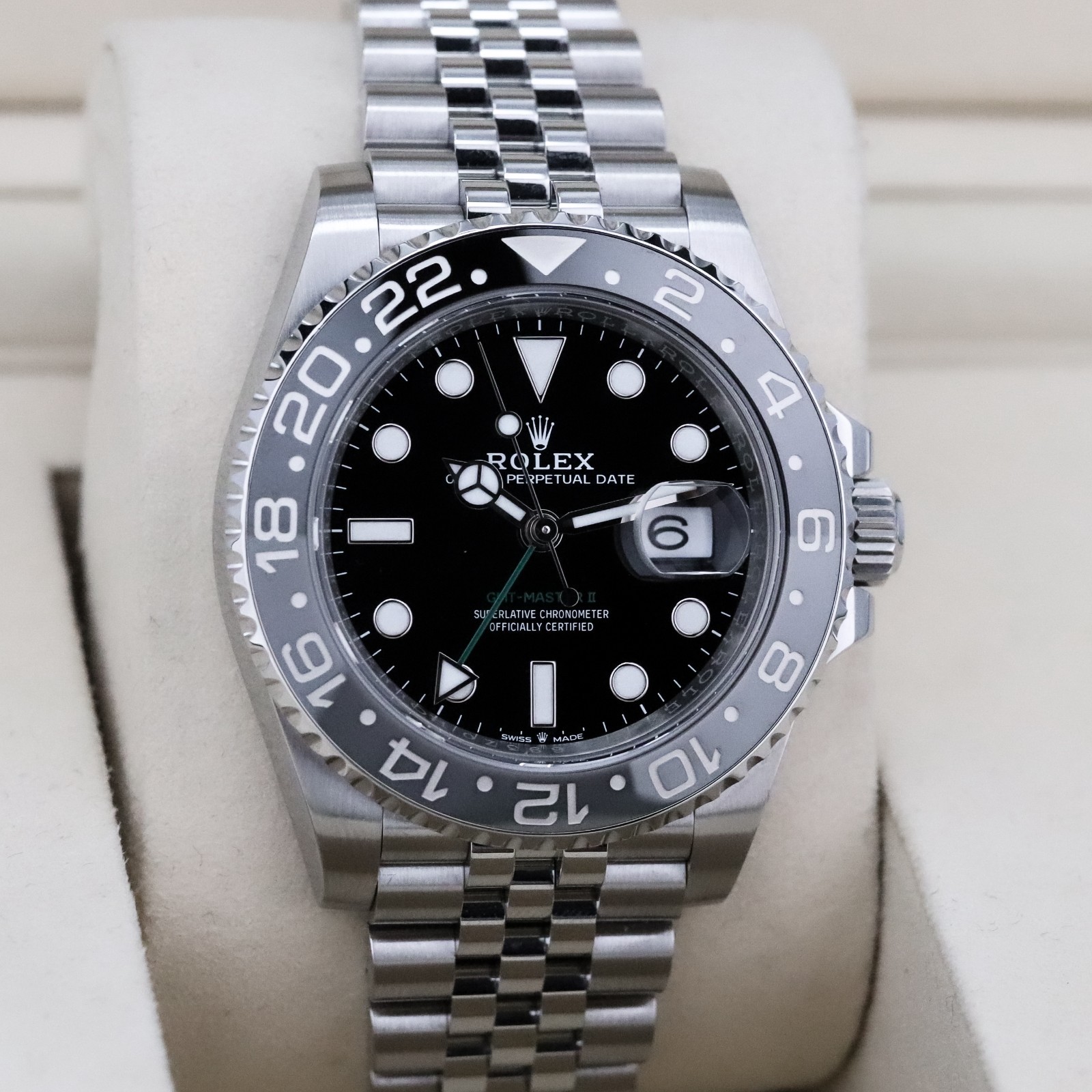 Rolex GMT-Master II [COMPLETE SET] 40mm Bruce Wayne Black Grey Bezel Jubilee