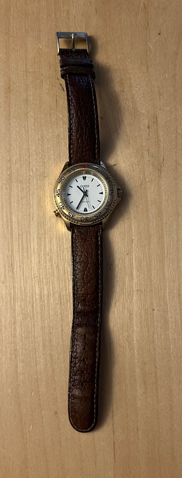 GUESS – Vintage 1993 Guess Indiglo Watch (Made In The Philippines)