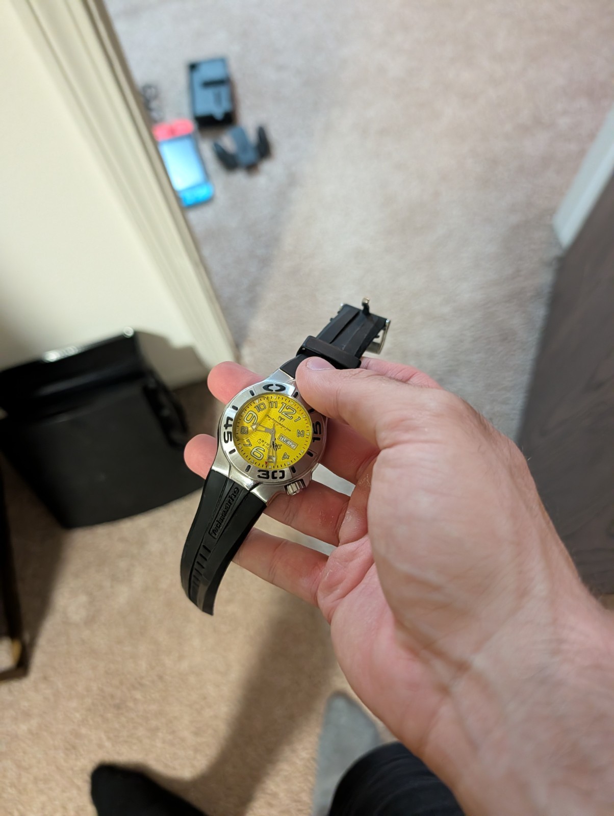 TechnoMarine Abyss 10900 Yellow Watch – Original Rubber Strap – Needs Battery