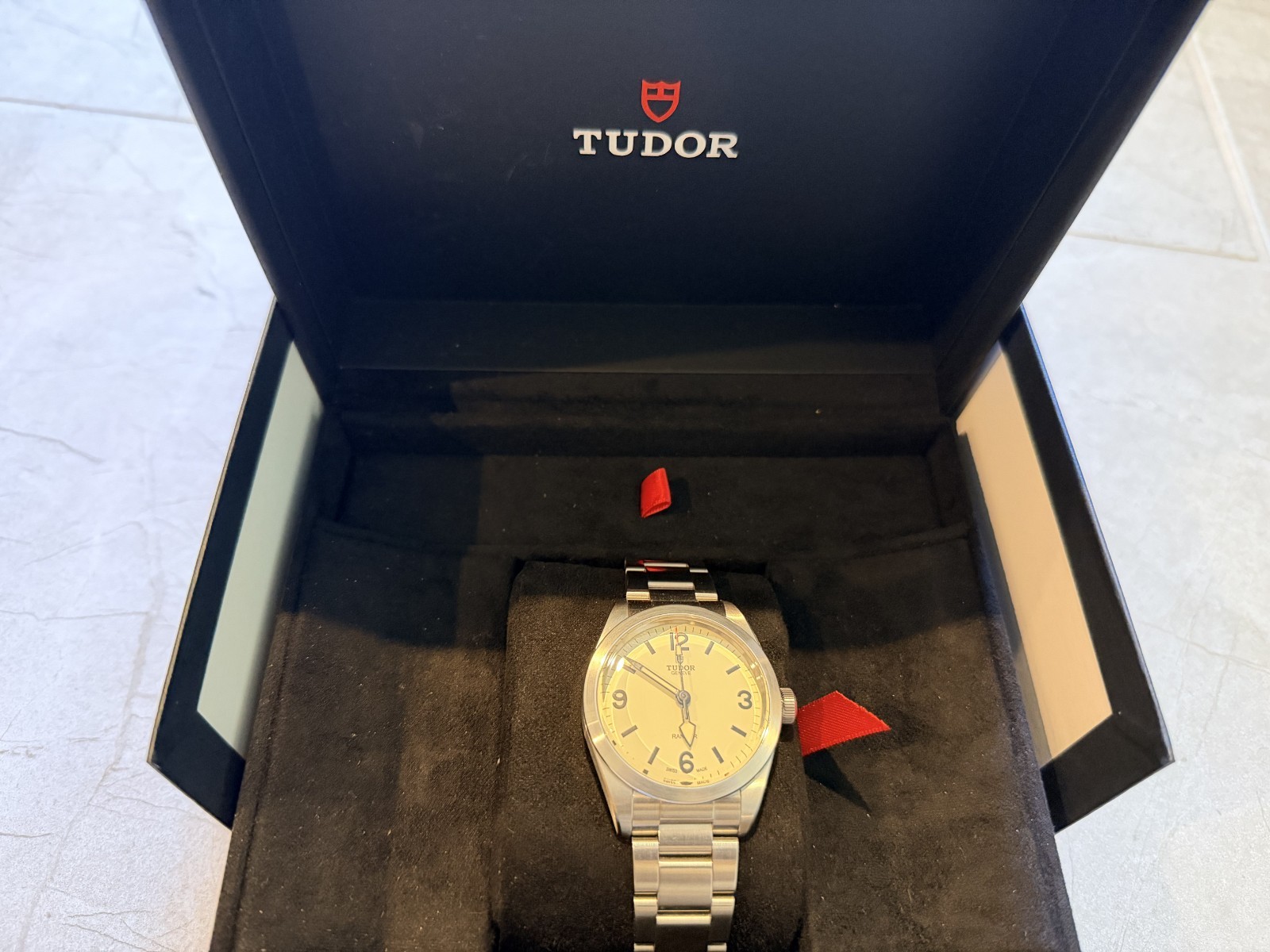 Tudor Ranger Beige Domes Dial – M79950-008 • 2026 • Unworn • New – Box/Papers