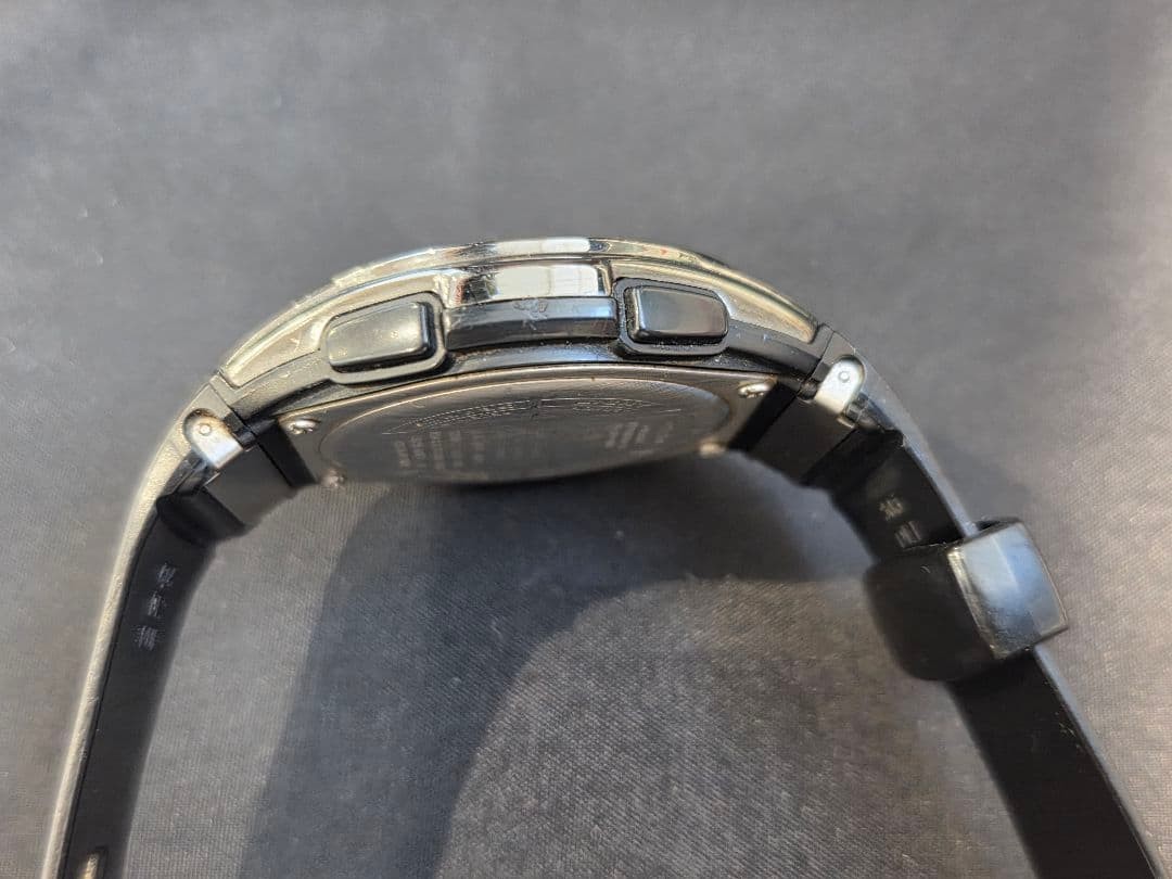Non-functional CASIO wave ceptor WVA-M640 radiocontrolled solar watch From Japan