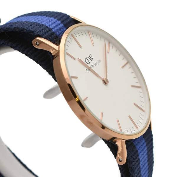 [A1R] Daniel Wellington 0504DW Silver Case Leather Quartz Mens Watch [y2x]