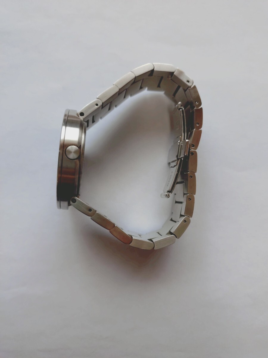 ISSEY MIYAKE TO Tio Yoshioka Tokujin design NY0N001 Silver Men Watch New in Box