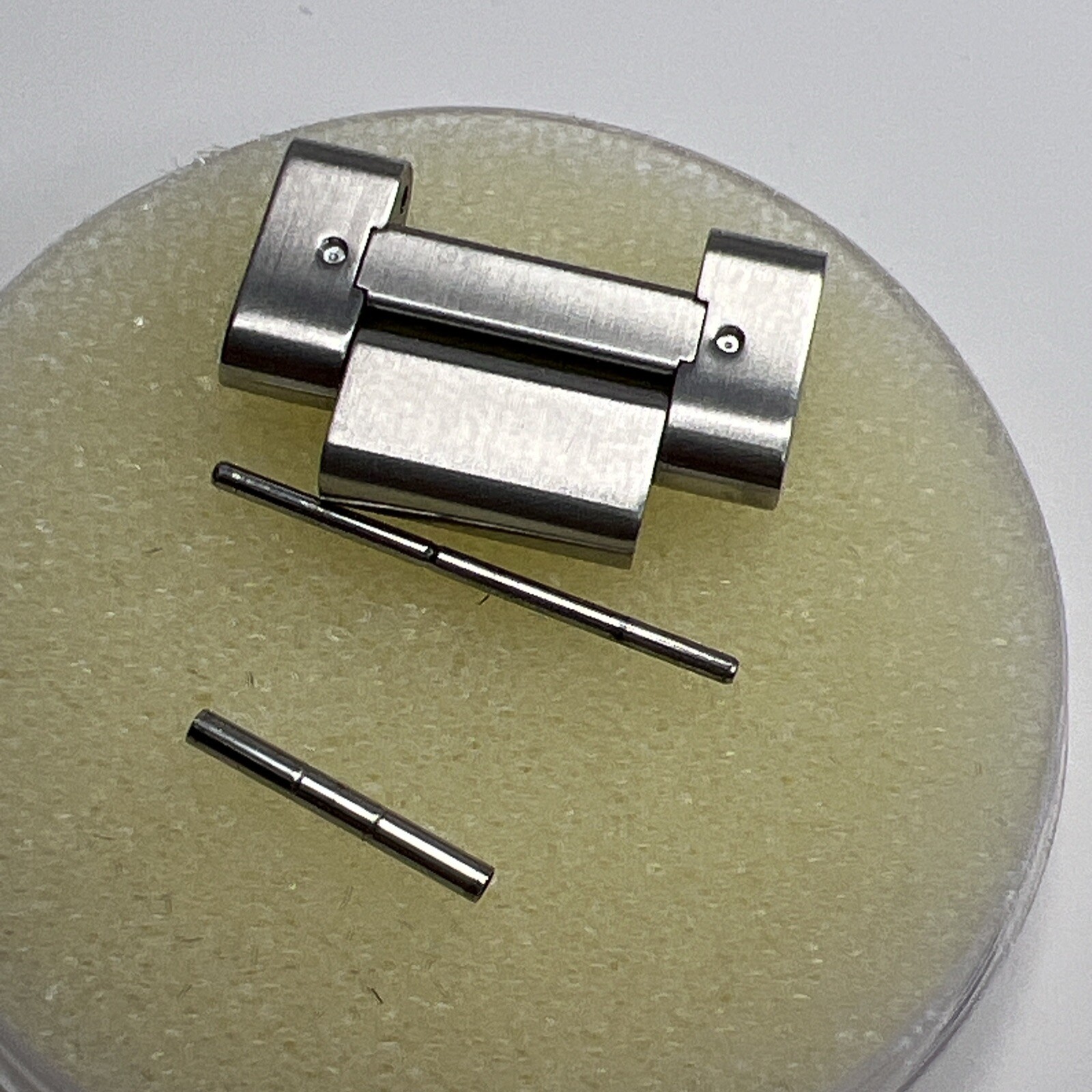 Authentic Steel Tag Heuer Connected Connect Brushed & Polished 20mm Pin & Tube