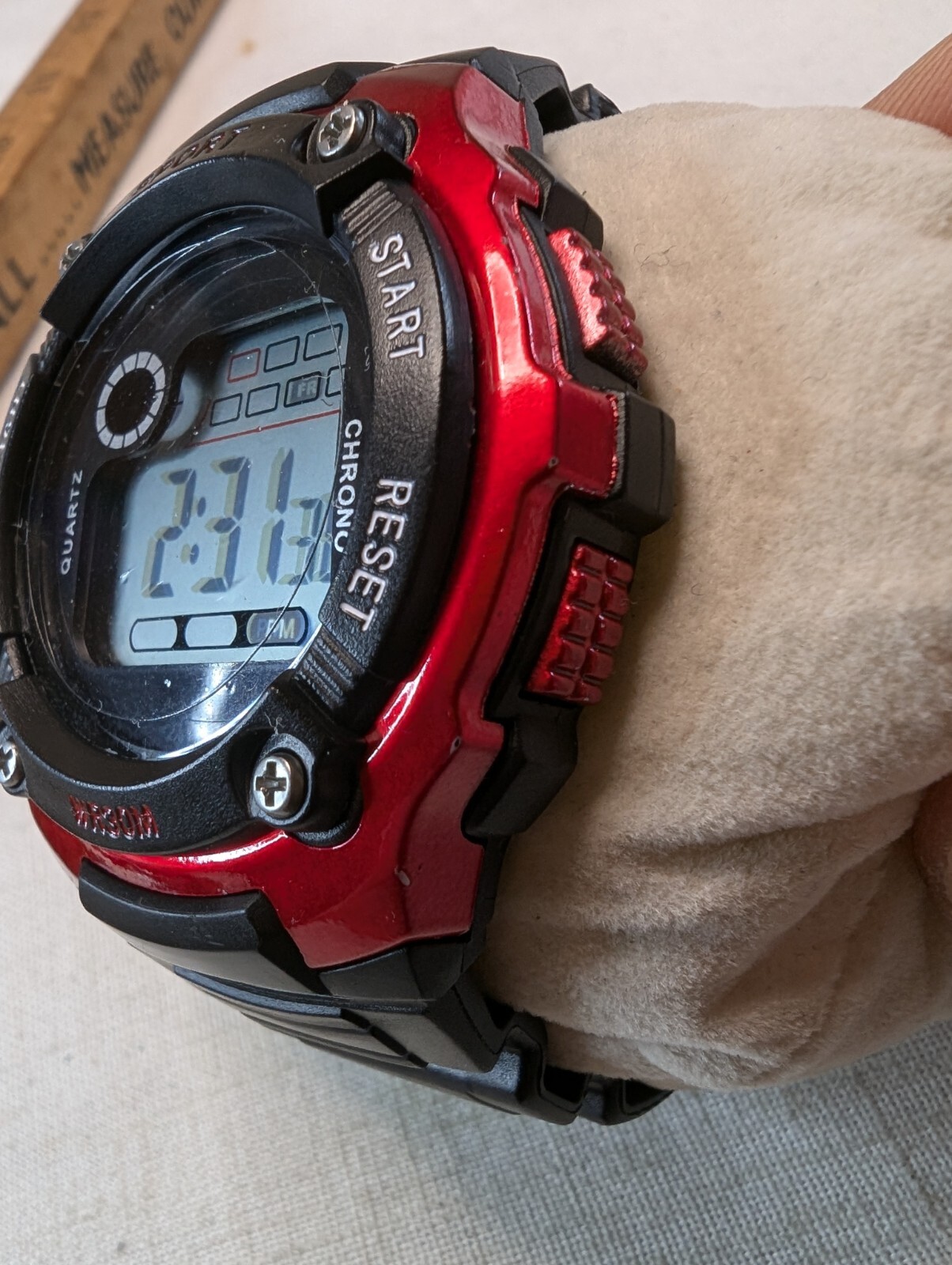 Sporty S-Sport Red & Black Chronograph Men’s Watch TPU Band