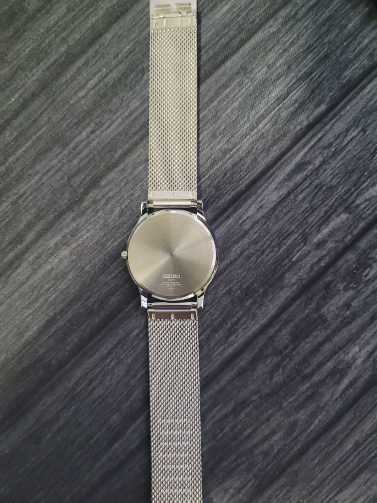 Rare Vintage Seíko Round Slim Roman Blue Dial Slv Mens Watch