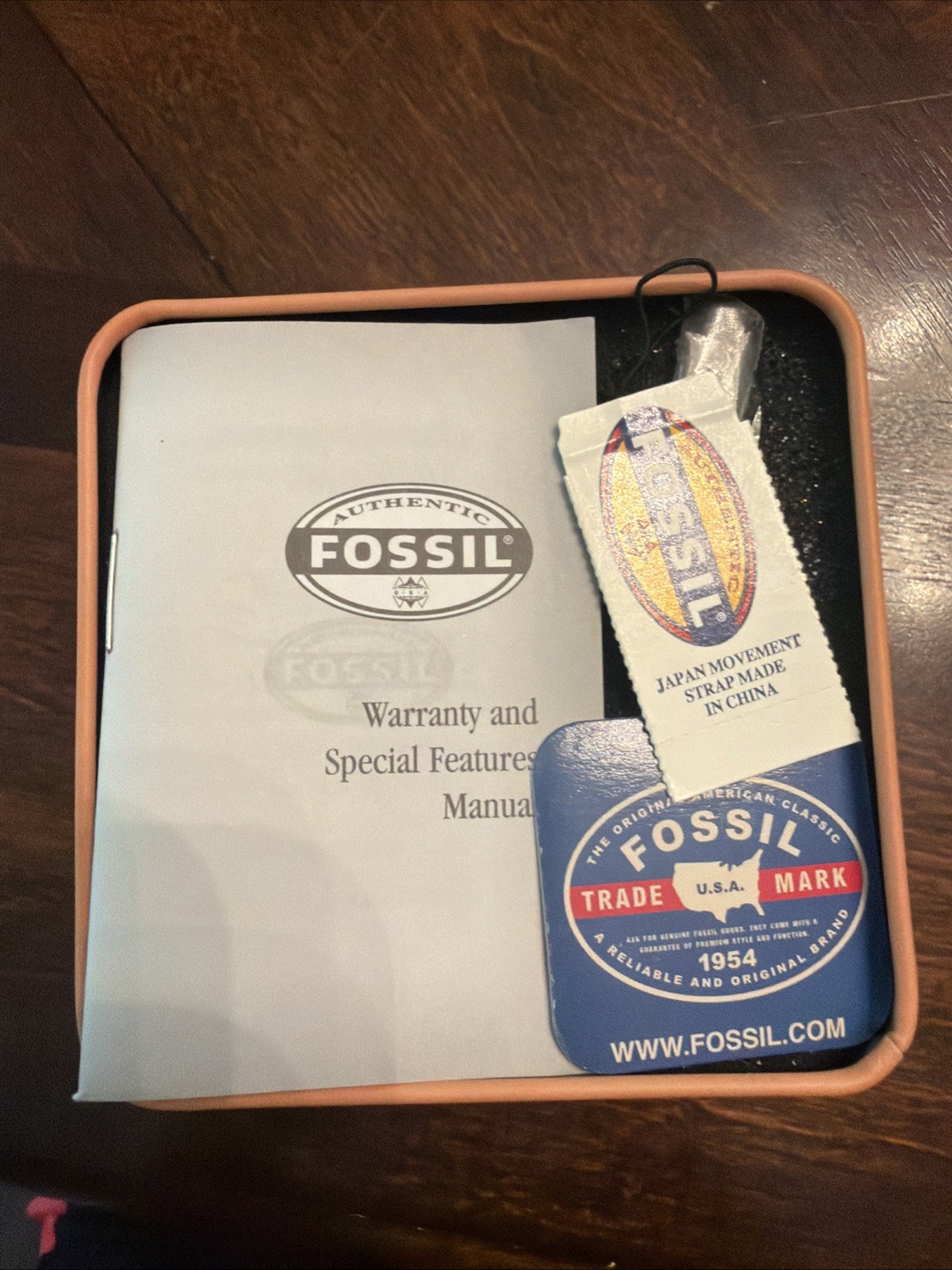 Fossil blue titanium watch With Case (don’t Know If Case Belinda To Watch