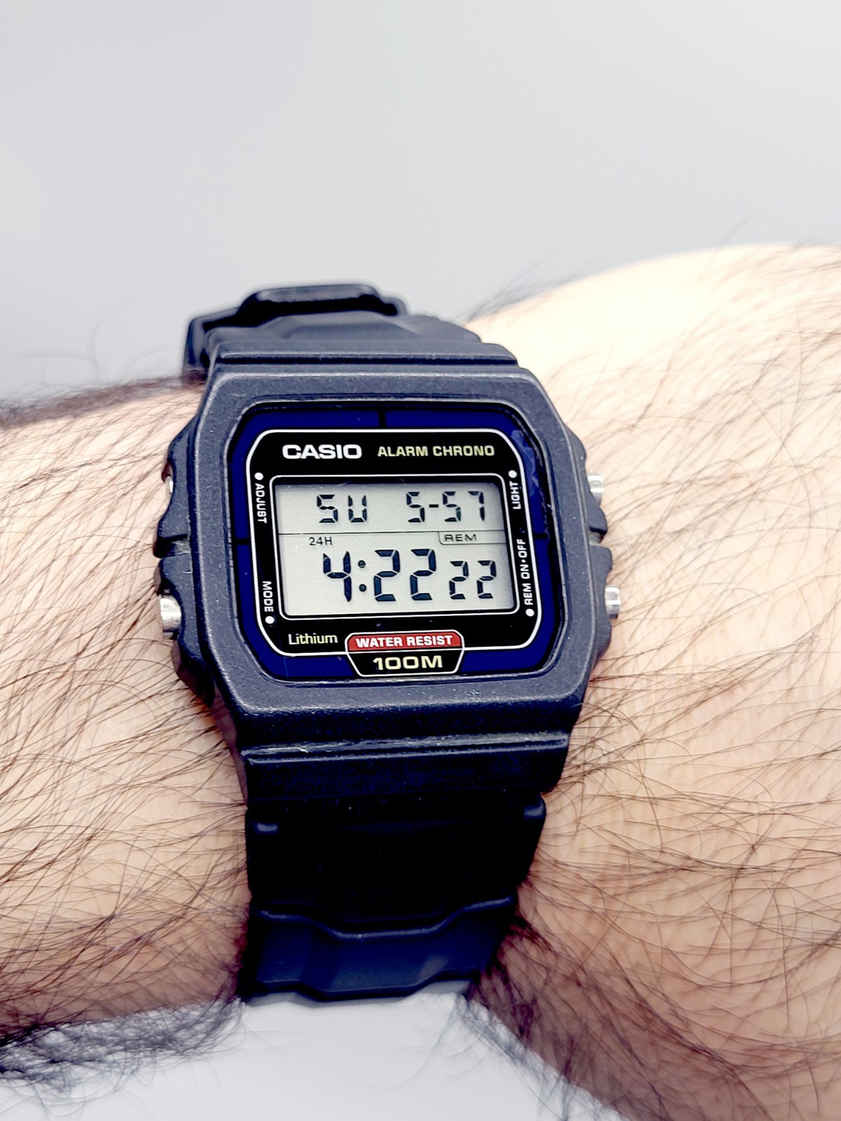 Casio 549 W-720 1980’s Quartz Alarm Chrono Digital Vintage Men’s Watch New Batt
