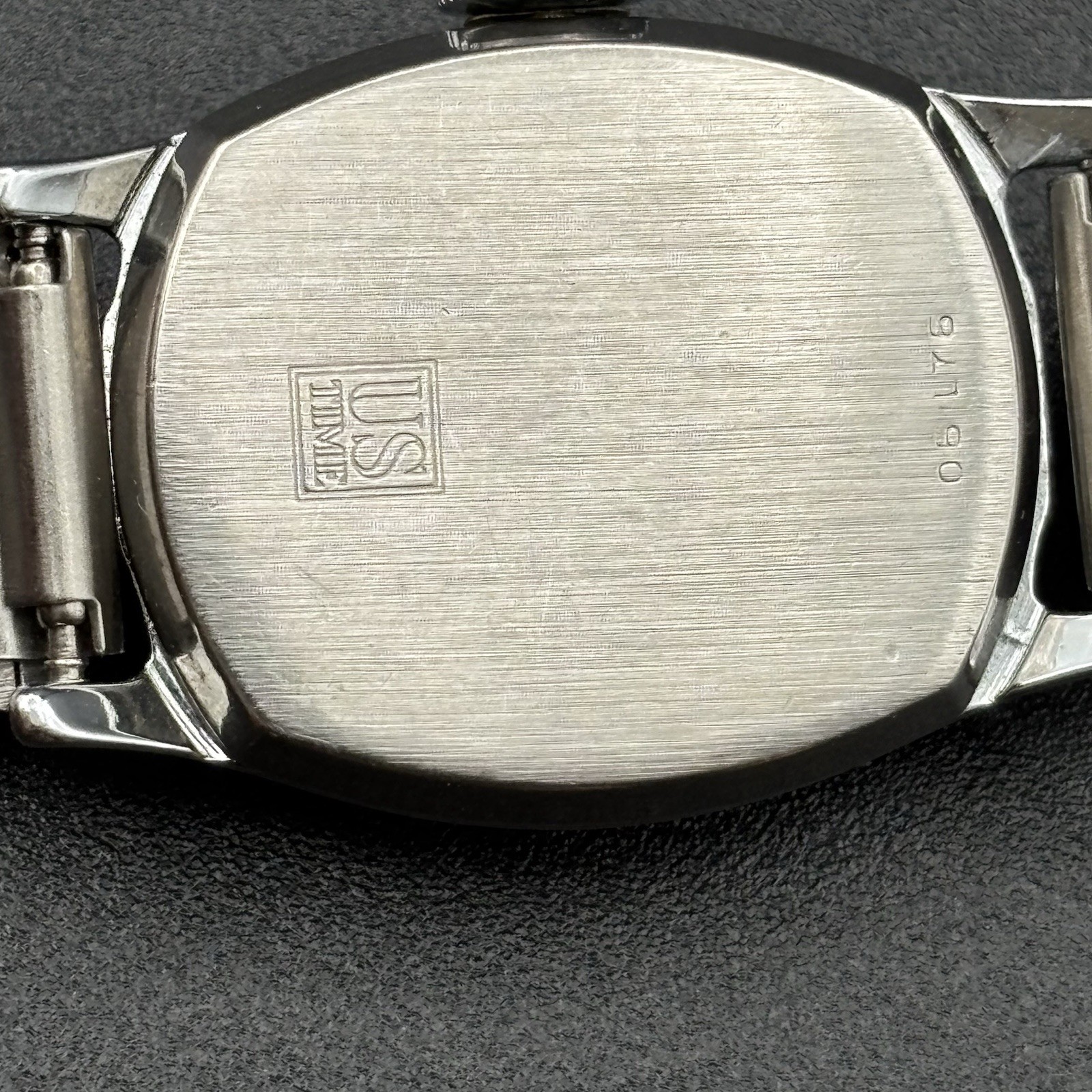 Vintage Timex US Time Silver-Tone Ladies Manual Wind Watch 23mm Made In US