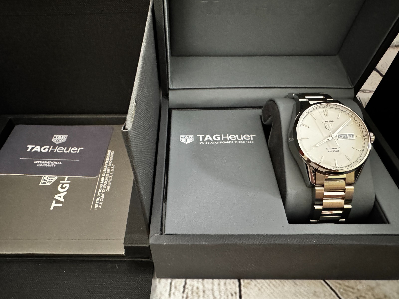 TAG HEUER Carrera Caliber 5 Automatic 41 mm Mens Watch WAR201B.BA0723 White Dial