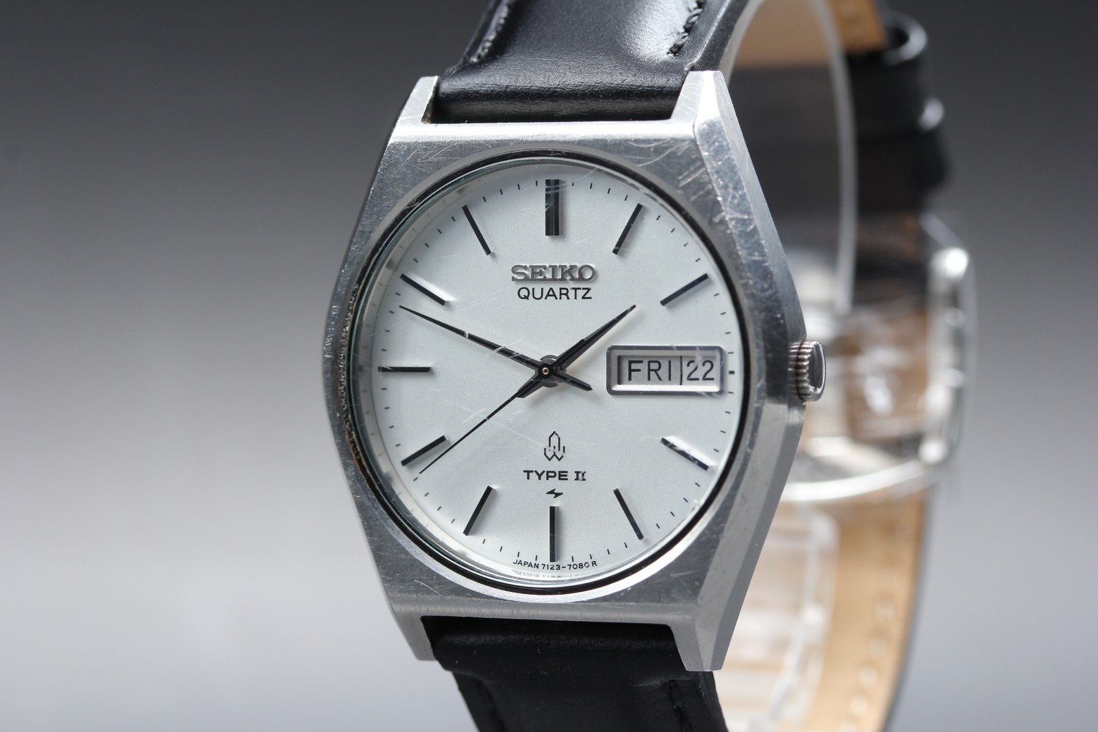 [Exc+4] Seiko Quartz Type II Day/Date Watch Ref 7123-7080 From JAPAN