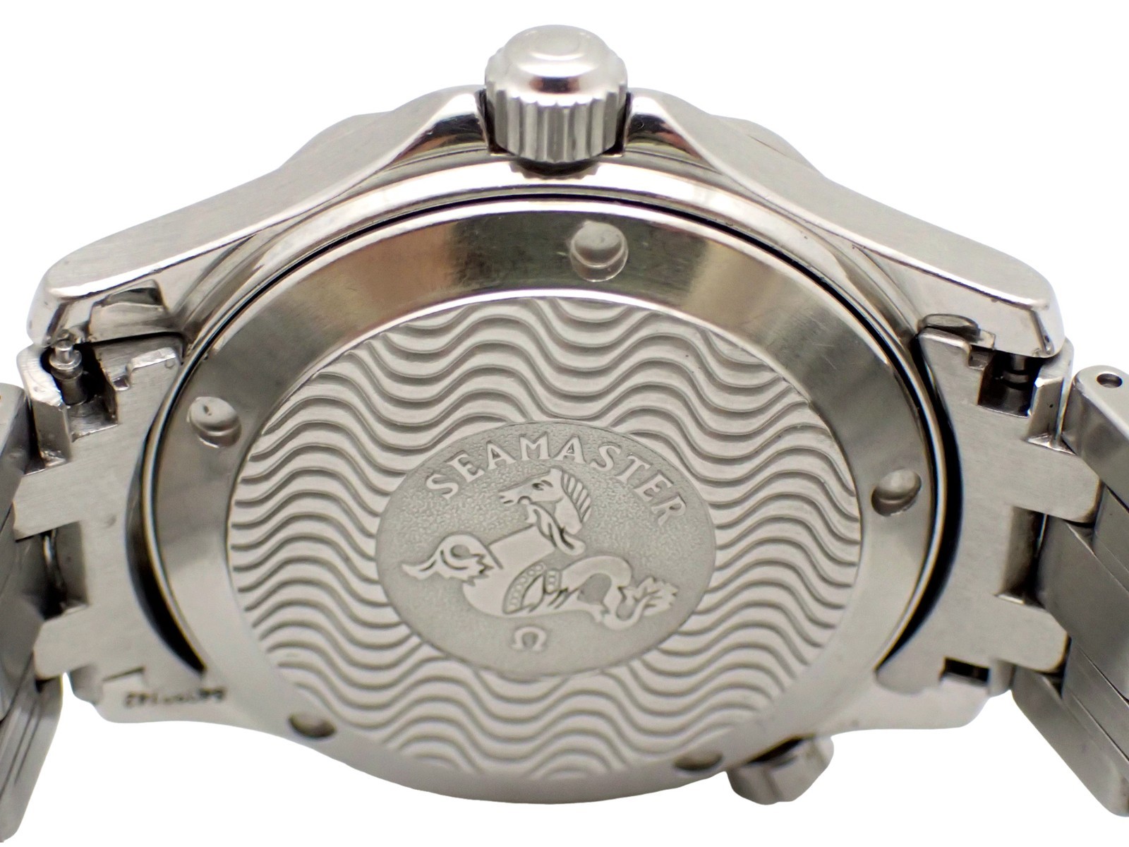 OMEGA Seamaster Professional 300m Mid Size 36mm Quartz Date Watch 2561.80 w/Box
