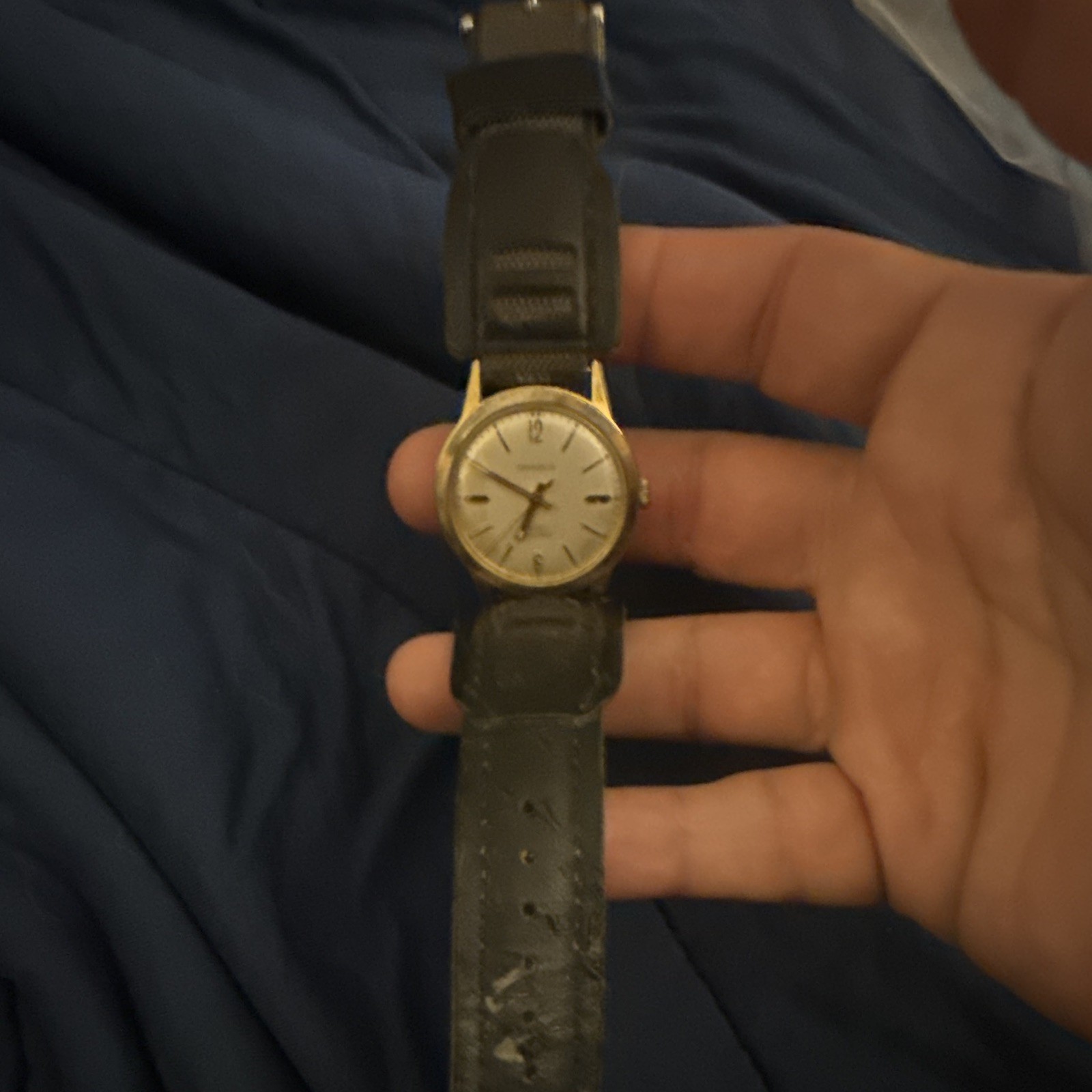 Caravelle Vintage Manual Mechanical Watch 17 Jewels Silver Dial Gold tone Case