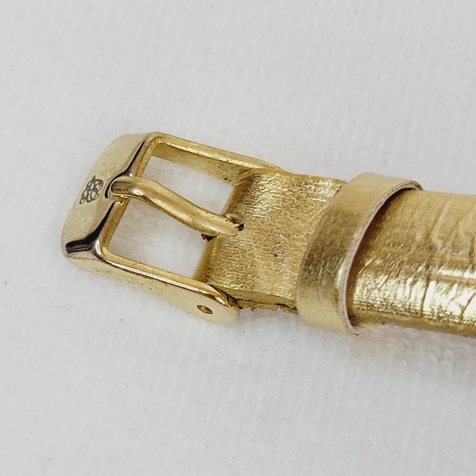 Vintage Elizabeth Taylor Rhinestone Encrusted Watch Gold Tone Band Working READ