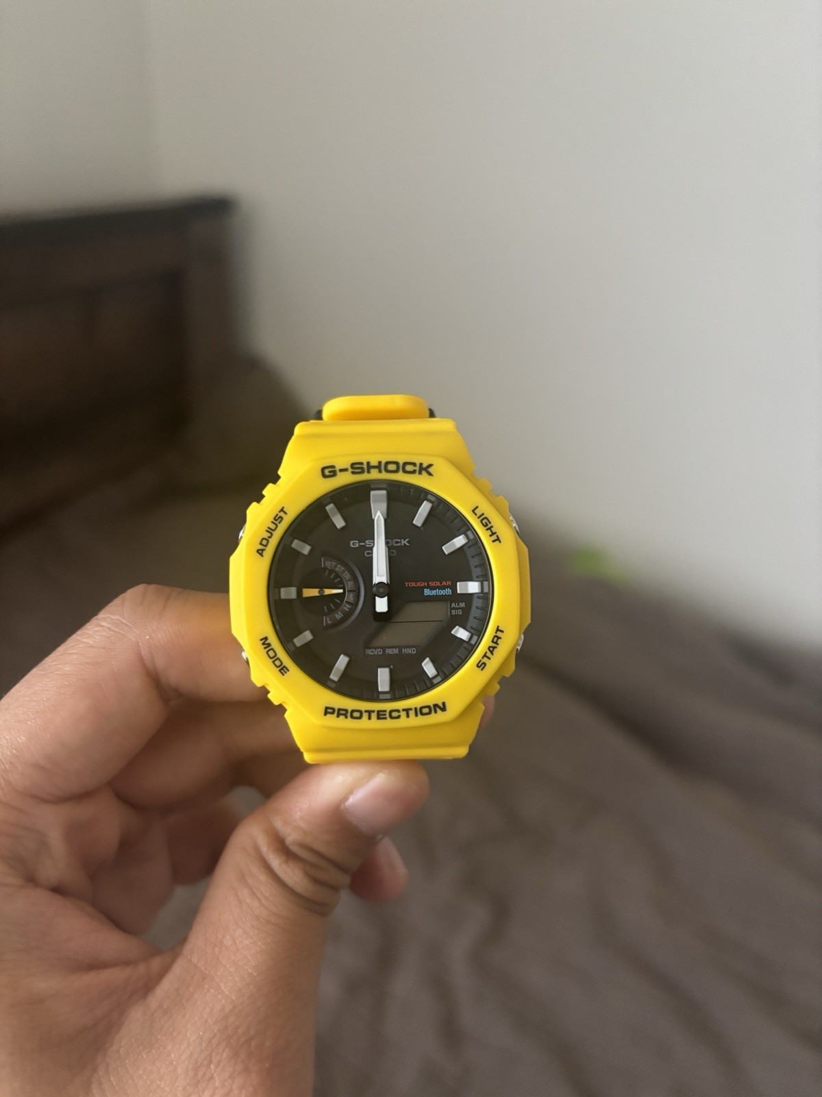 Casio G-SHOCK GA-B2100C-9A Solar And Bluetooth Yellow Out Of Stock Retail! 200m