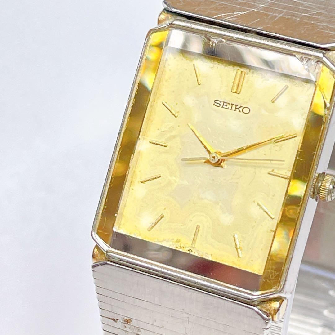 Seiko Men’s Quartz Wristwatch 80 Square Gold Silver Used from Japan