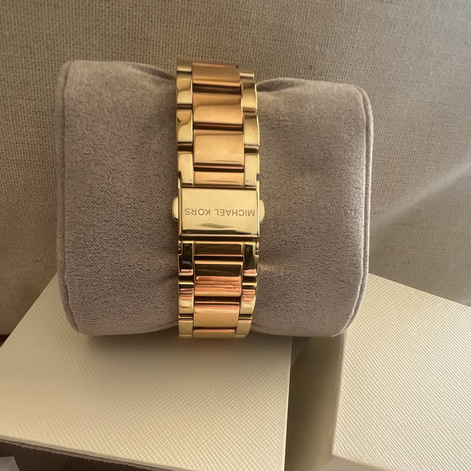 Michael Kors MK-6316 Two-Tone Gold/Rose Quartz Chronograph Date Box Papers