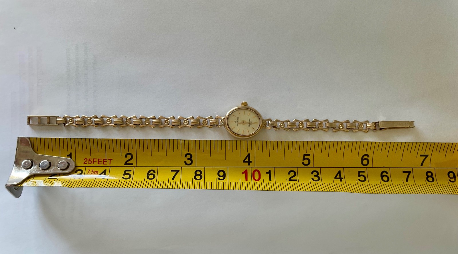 Vintage Sovereign 9K (375) Hallmarked Solid Gold Lady’s Watch, 9K Band 8.8 g