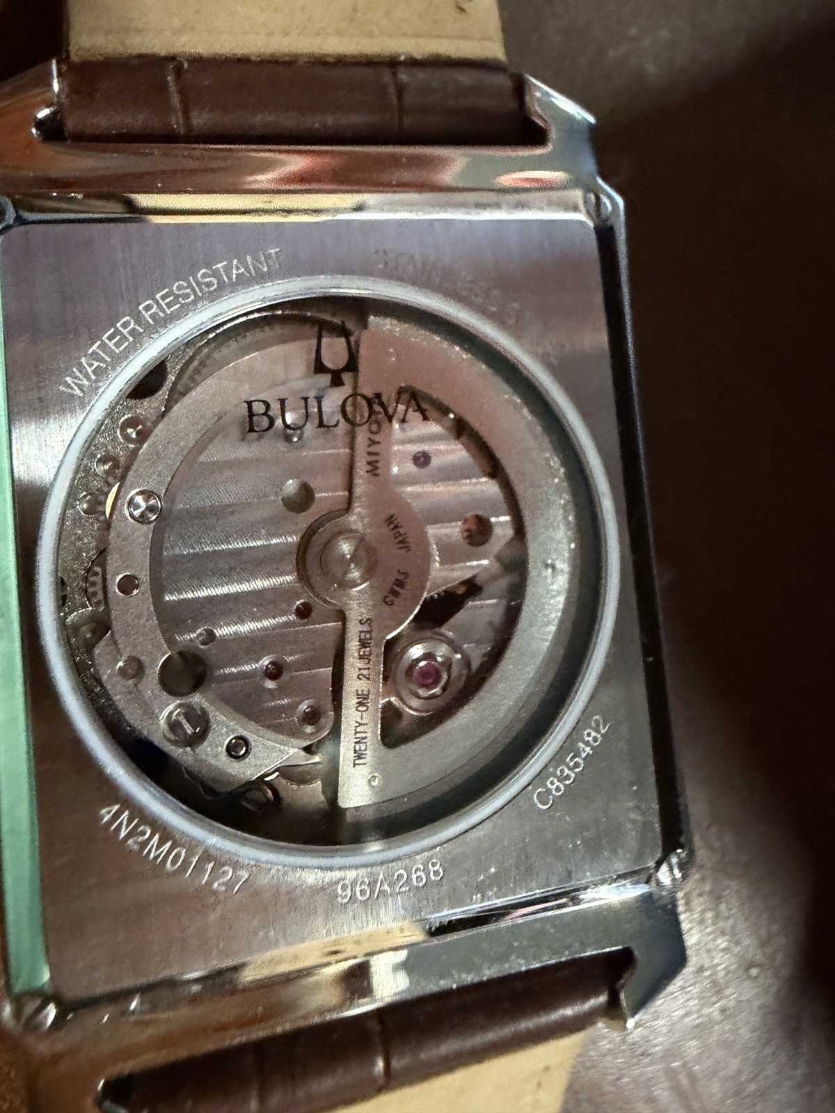 Bulova Sutton White Dial Leather Strap Automatic 21 Jewels 96A268 Mens Watch